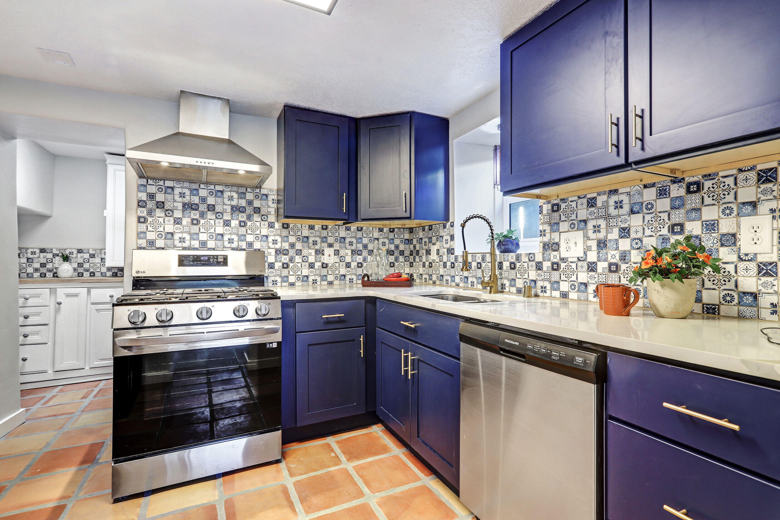 3006 3rd Street NW