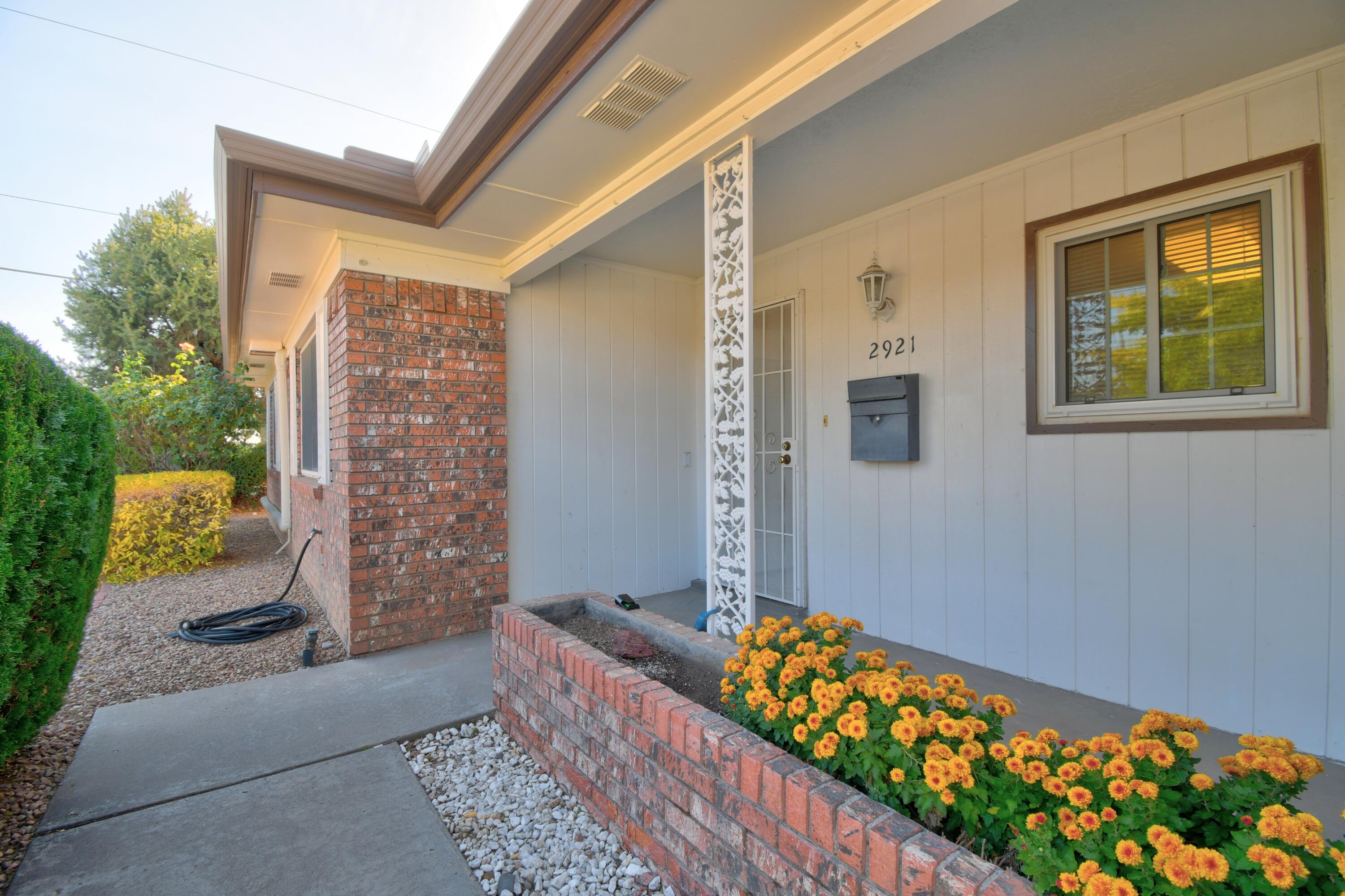 2921 Indiana Street NE