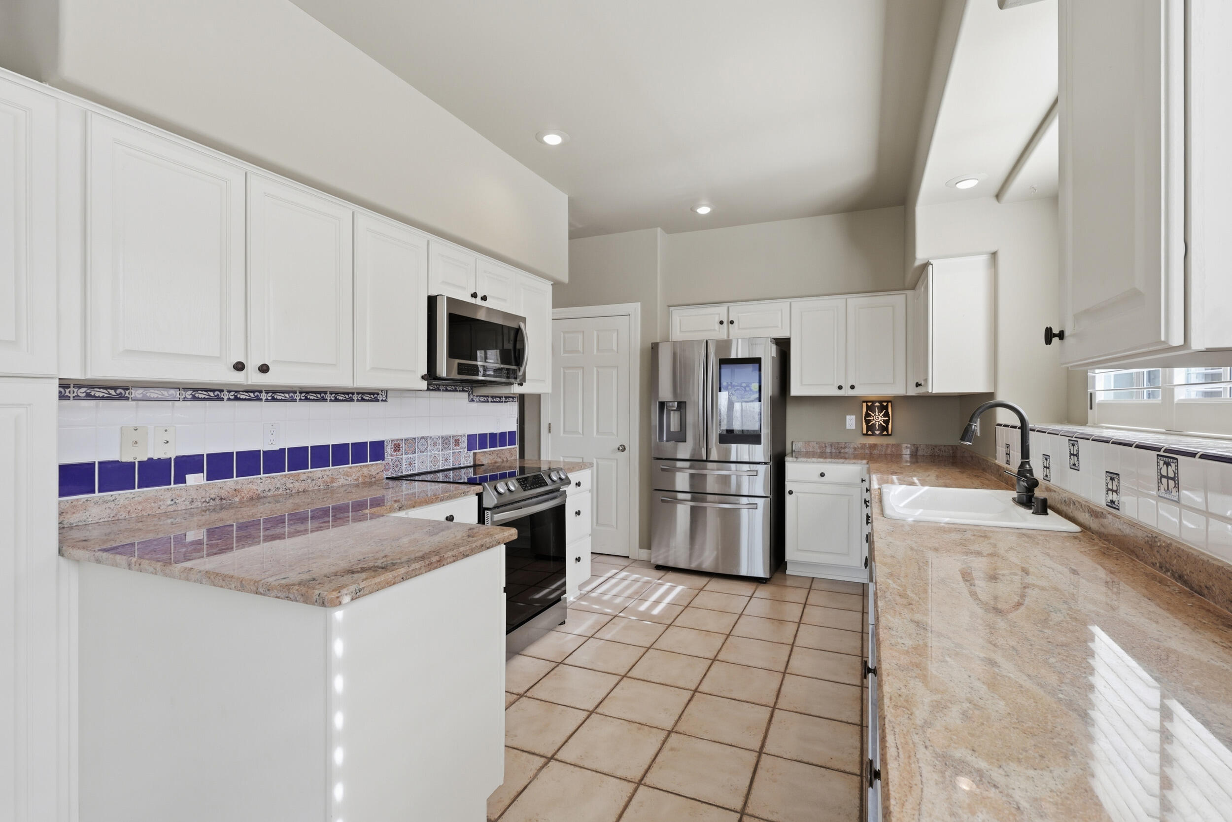 7739 Cedar Canyon Road NE
