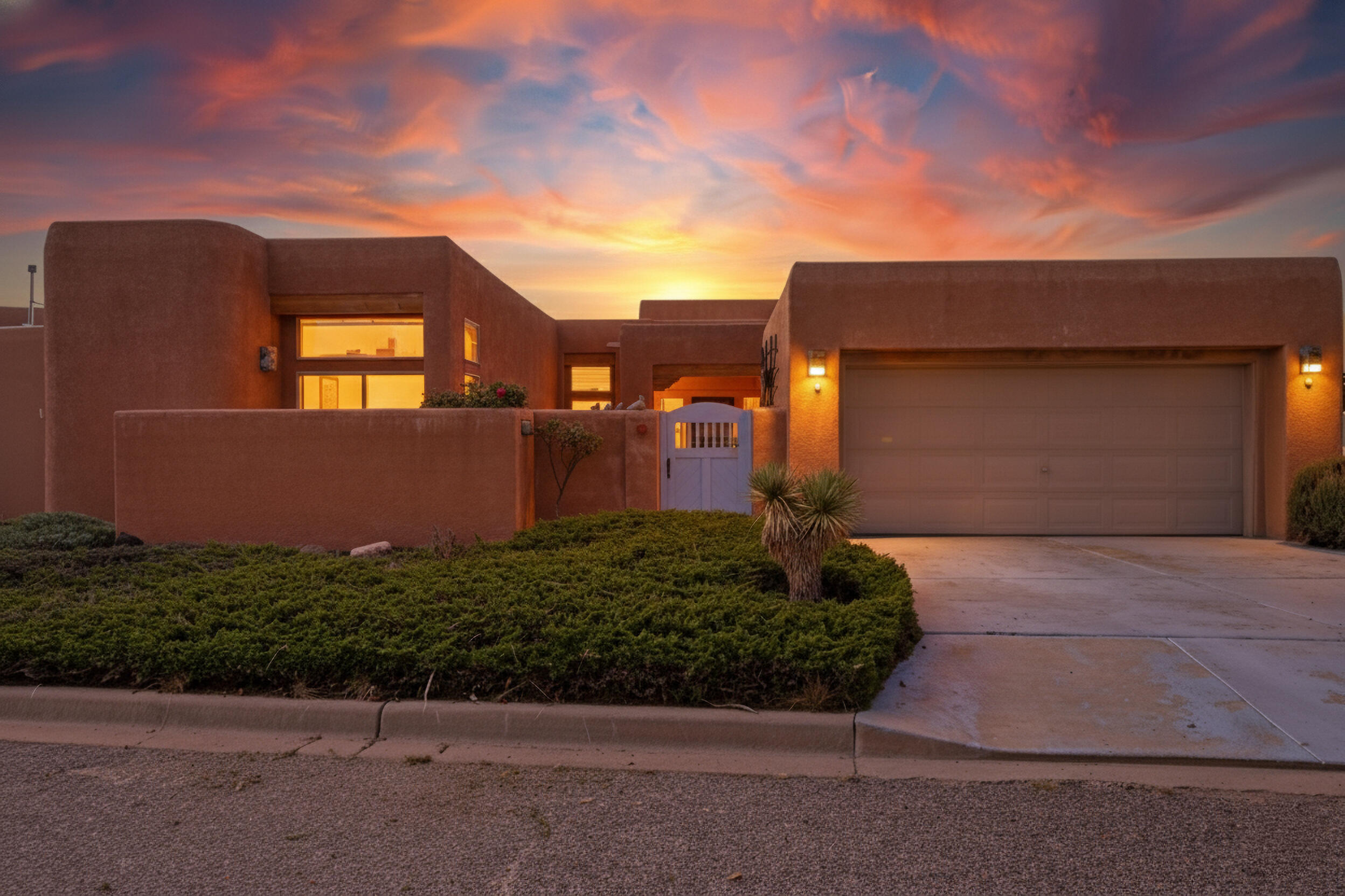 7739 Cedar Canyon Road NE