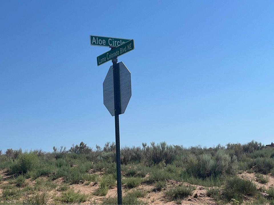 4076 Aloe Circle NE