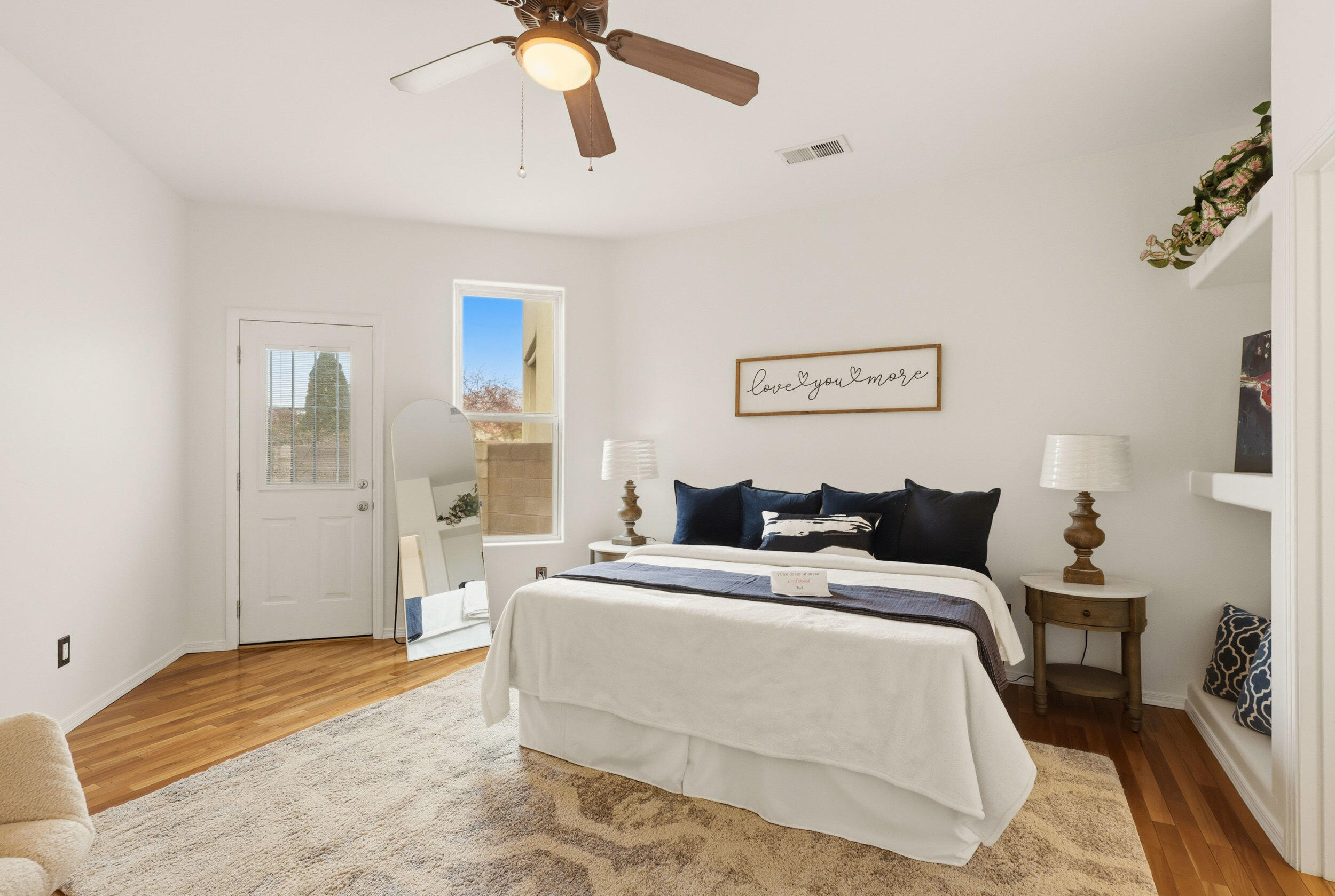 7309 Hawthorn Avenue NE