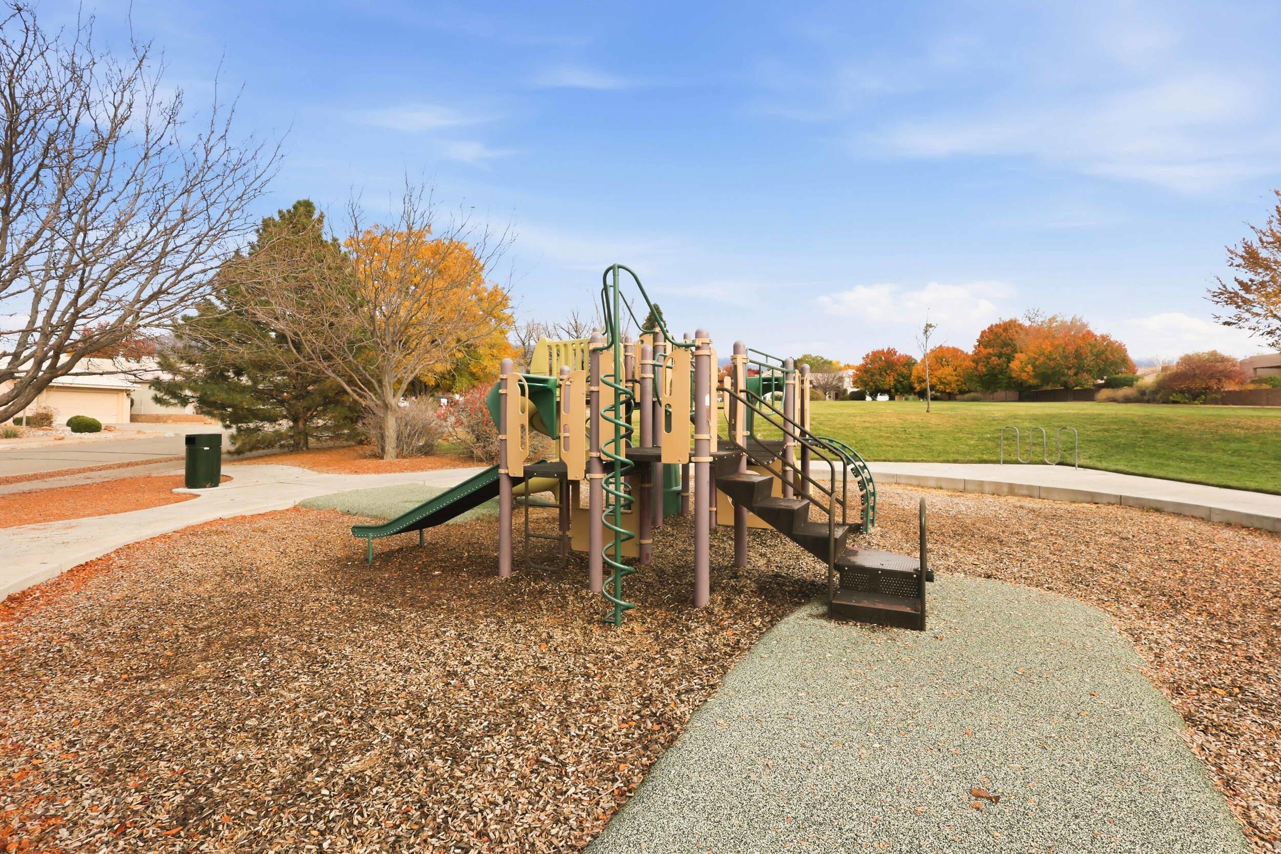 7309 Hawthorn Avenue NE