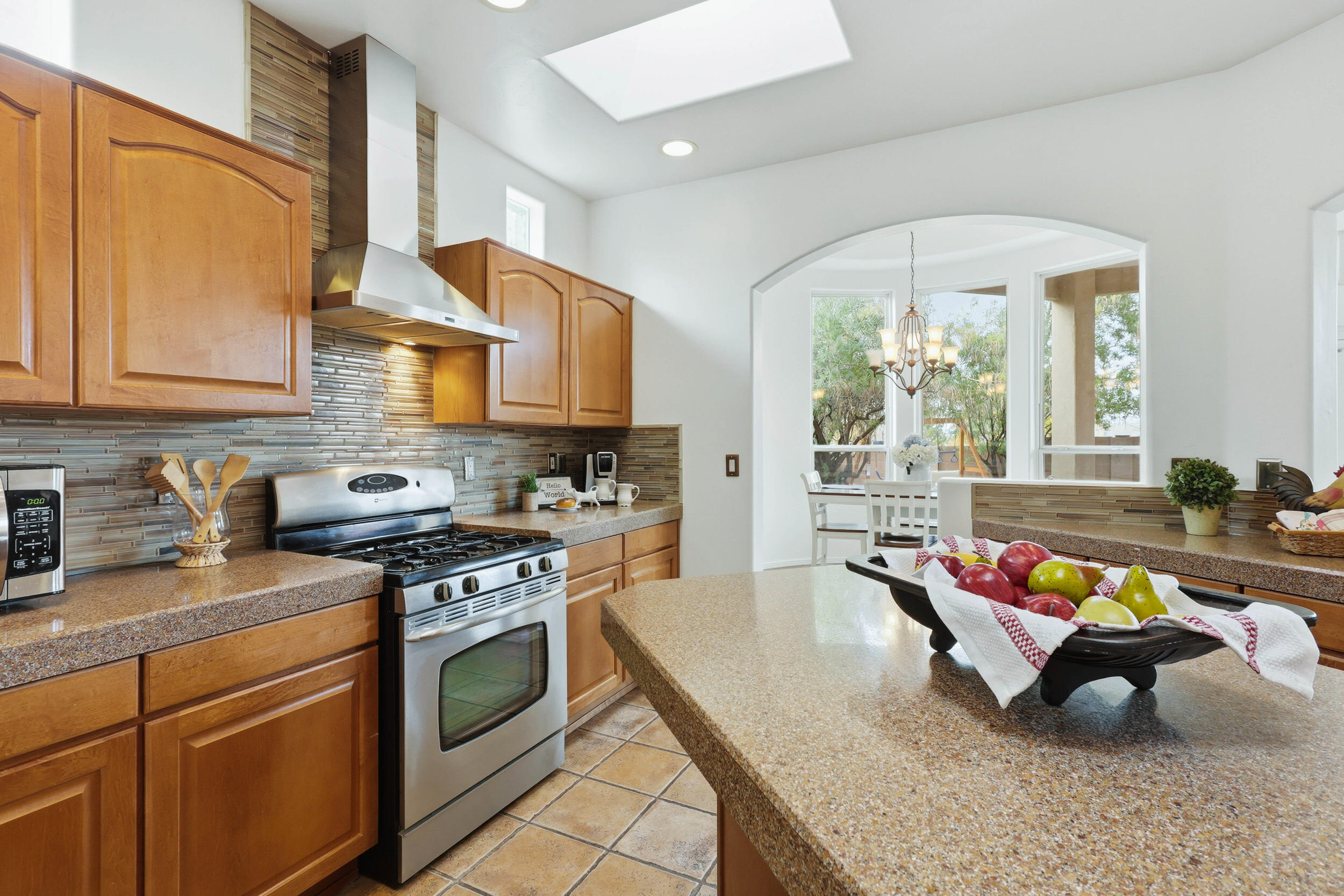 7309 Hawthorn Avenue NE