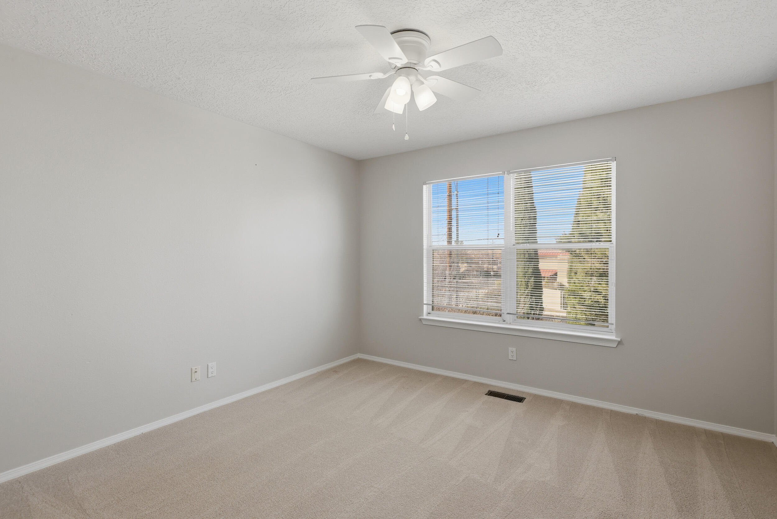 9005 Cactus Trail Road NW