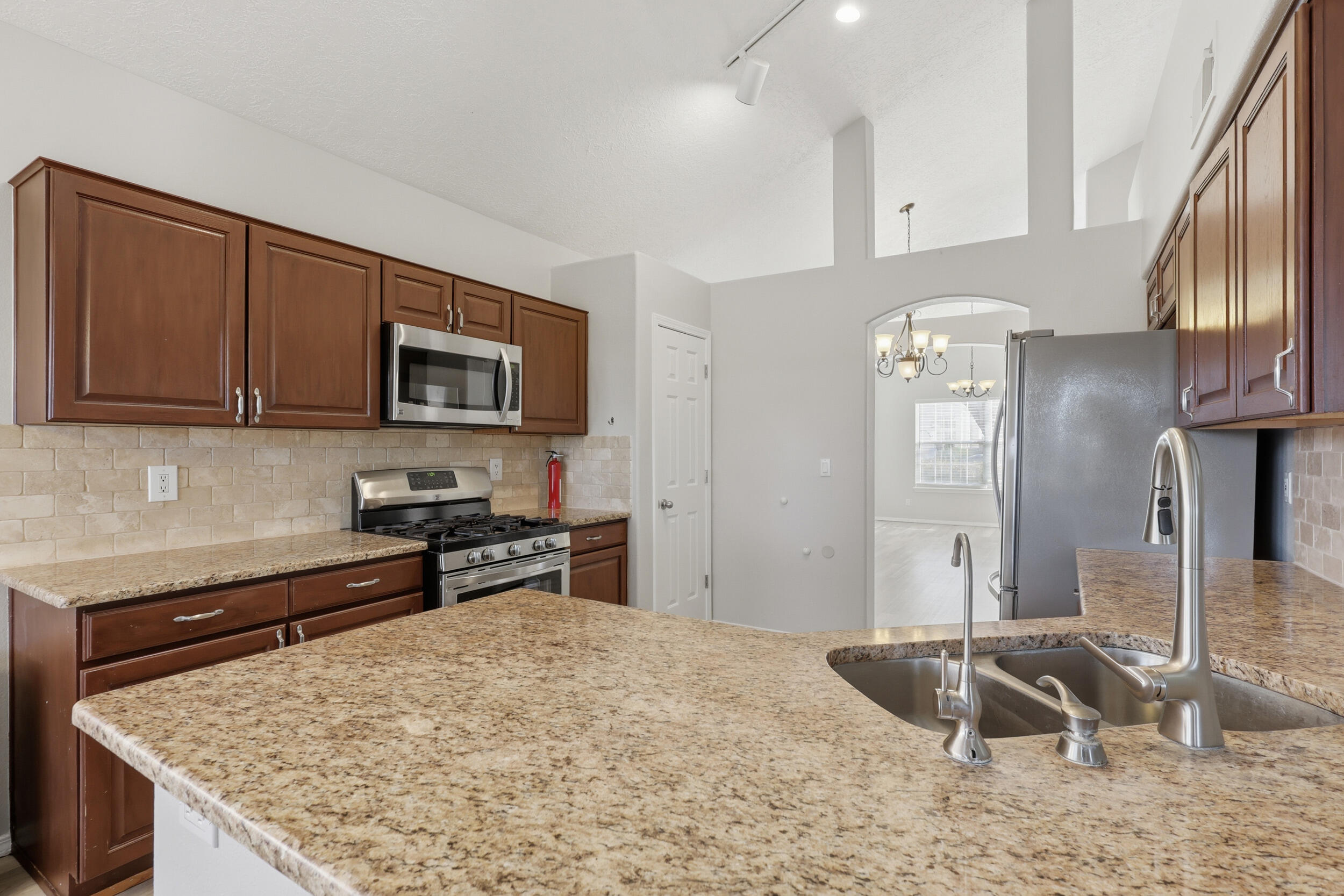 9005 Cactus Trail Road NW