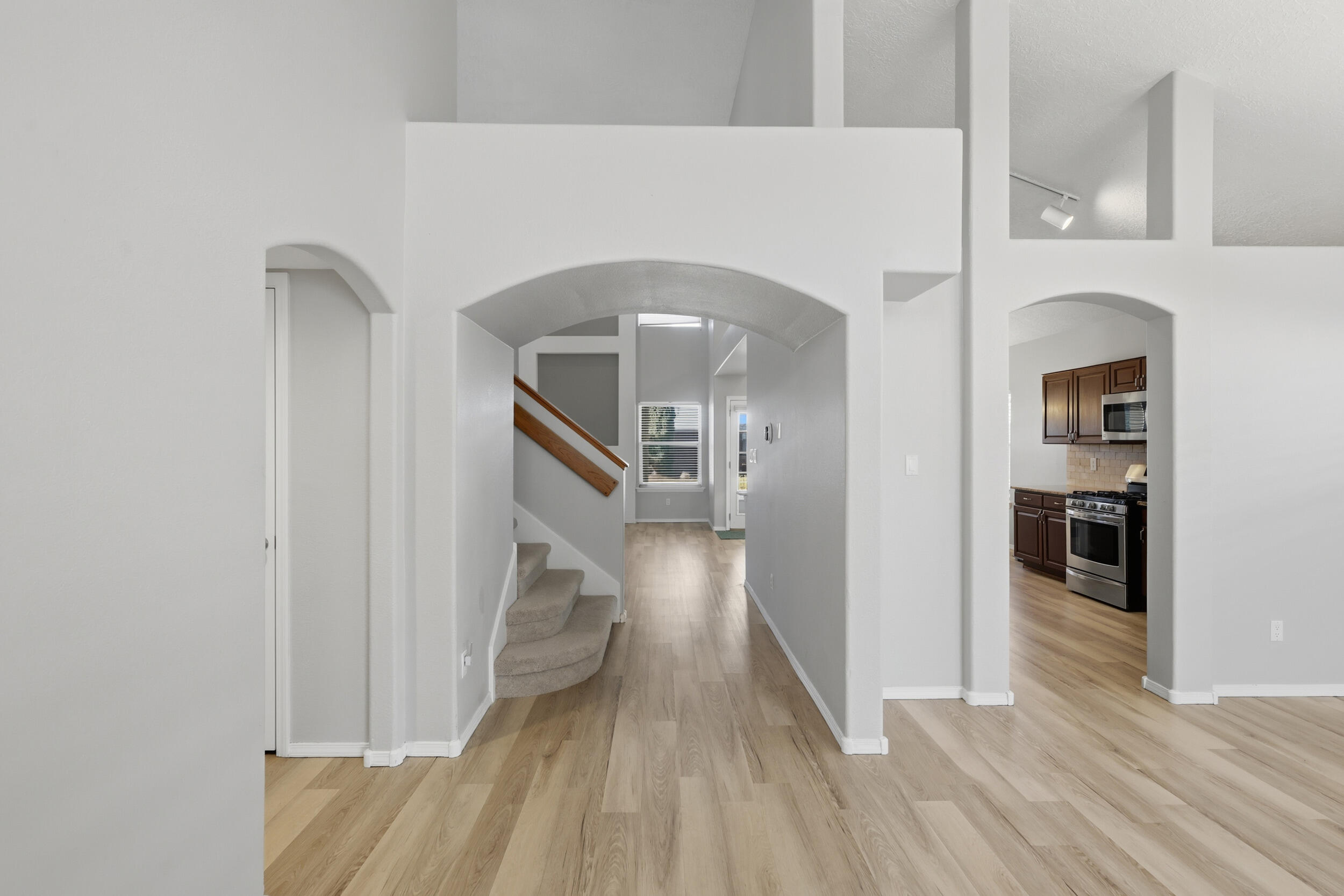 9005 Cactus Trail Road NW