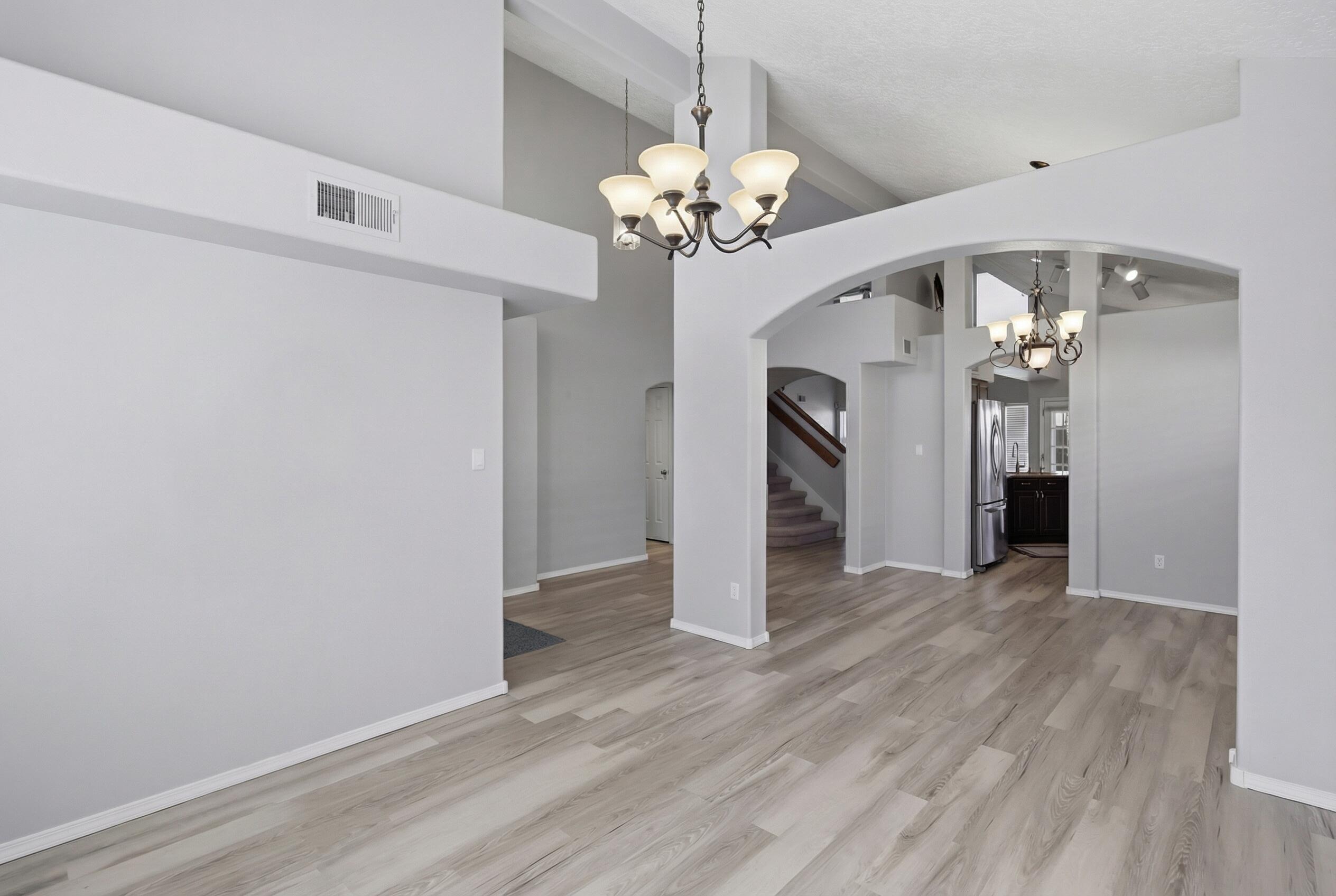 9005 Cactus Trail Road NW