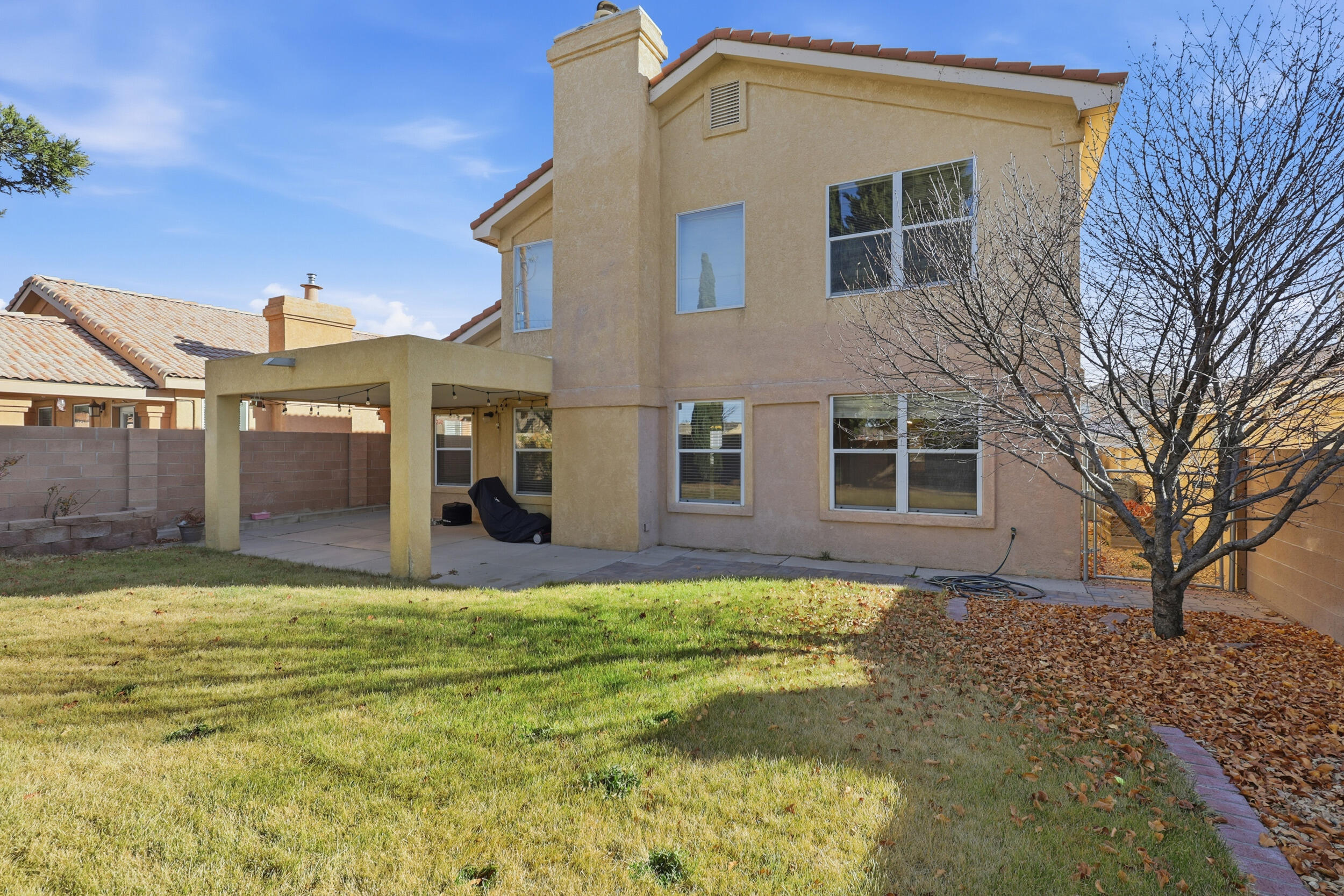 9005 Cactus Trail Road NW