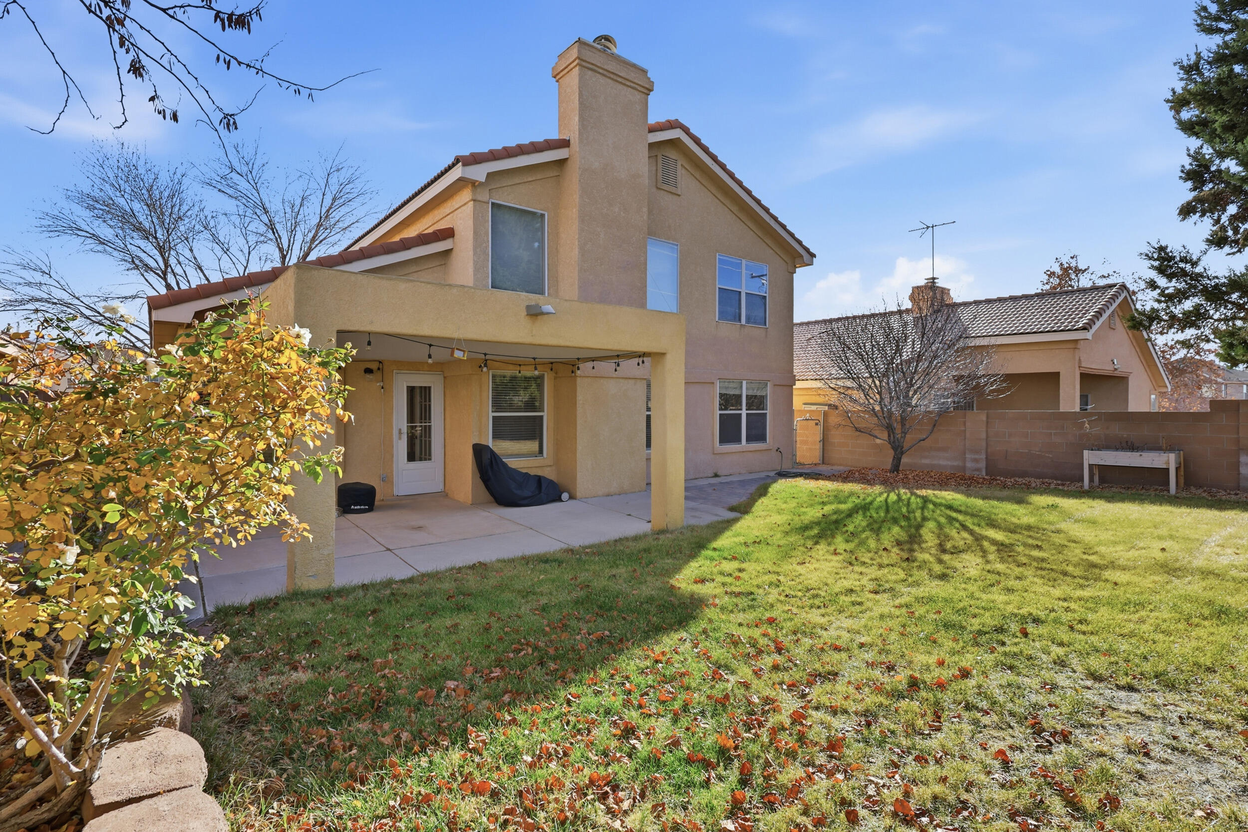 9005 Cactus Trail Road NW