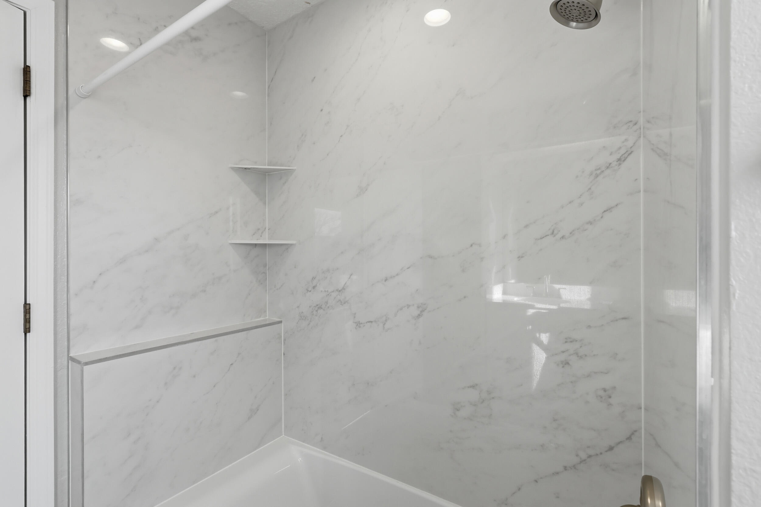 9005 Cactus Trail Road NW