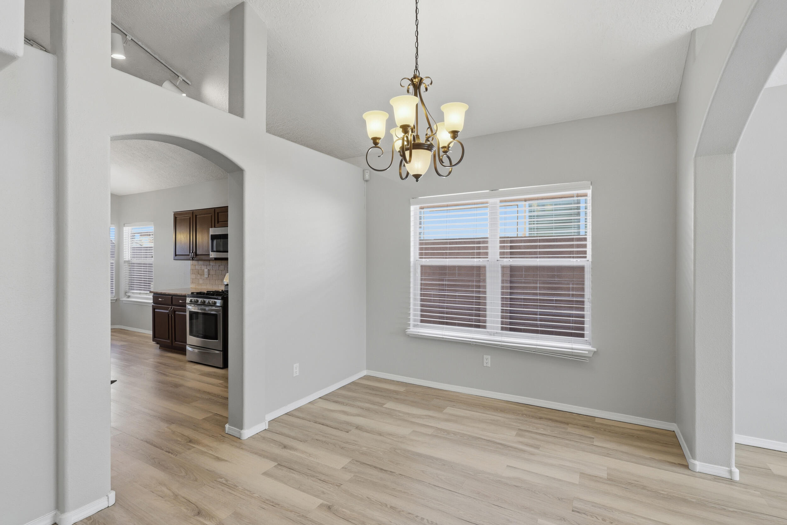 9005 Cactus Trail Road NW