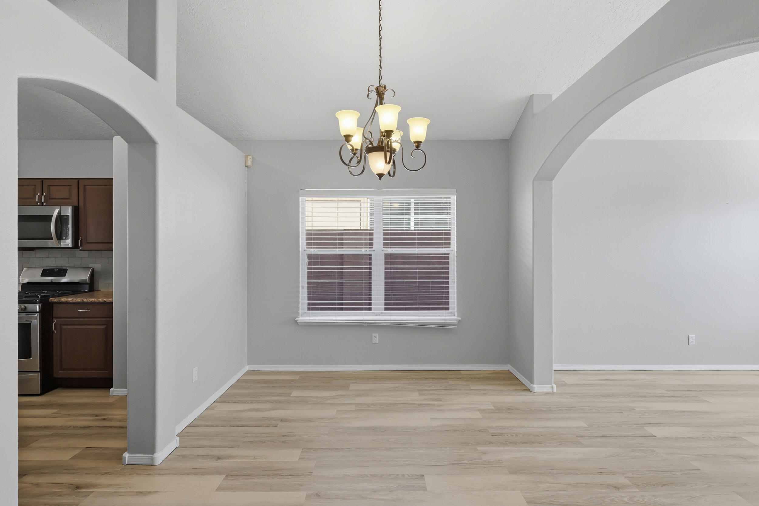 9005 Cactus Trail Road NW