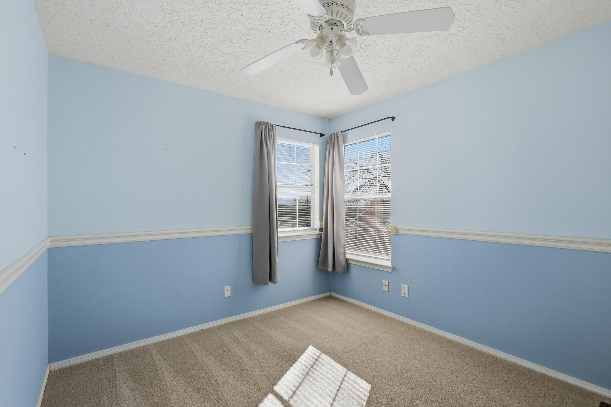 9005 Cactus Trail Road NW