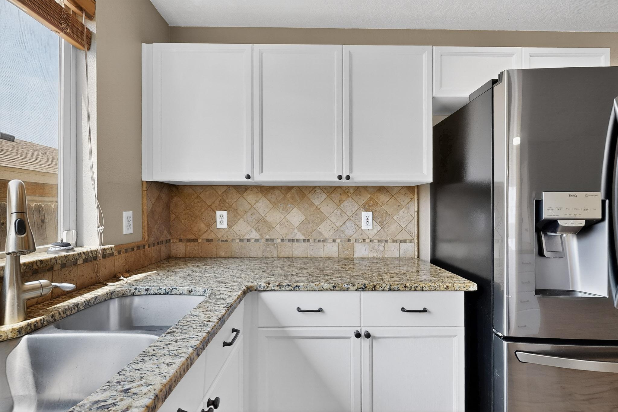 6916 Limestone Avenue NE