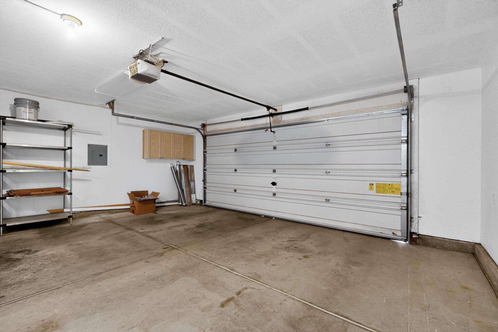 6916 Limestone Avenue NE