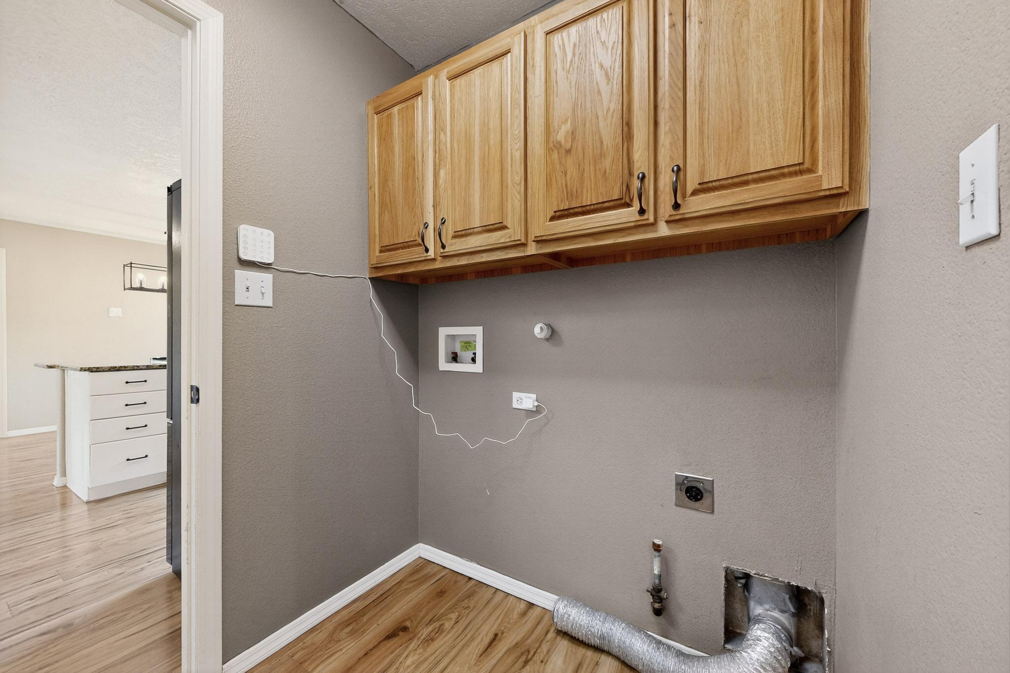 6916 Limestone Avenue NE