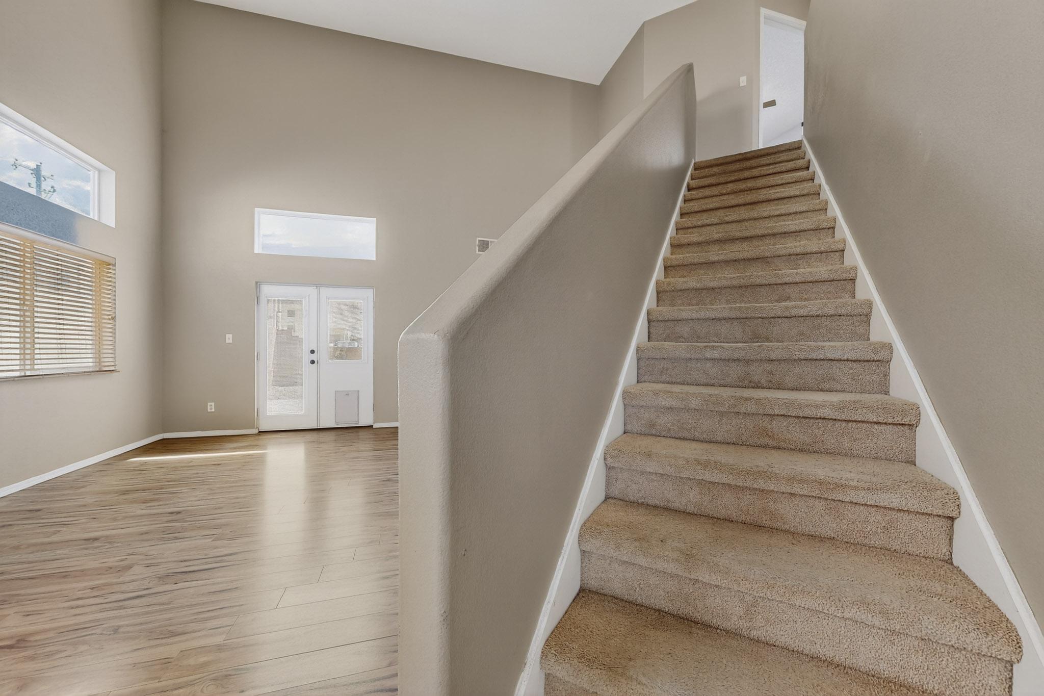 6916 Limestone Avenue NE