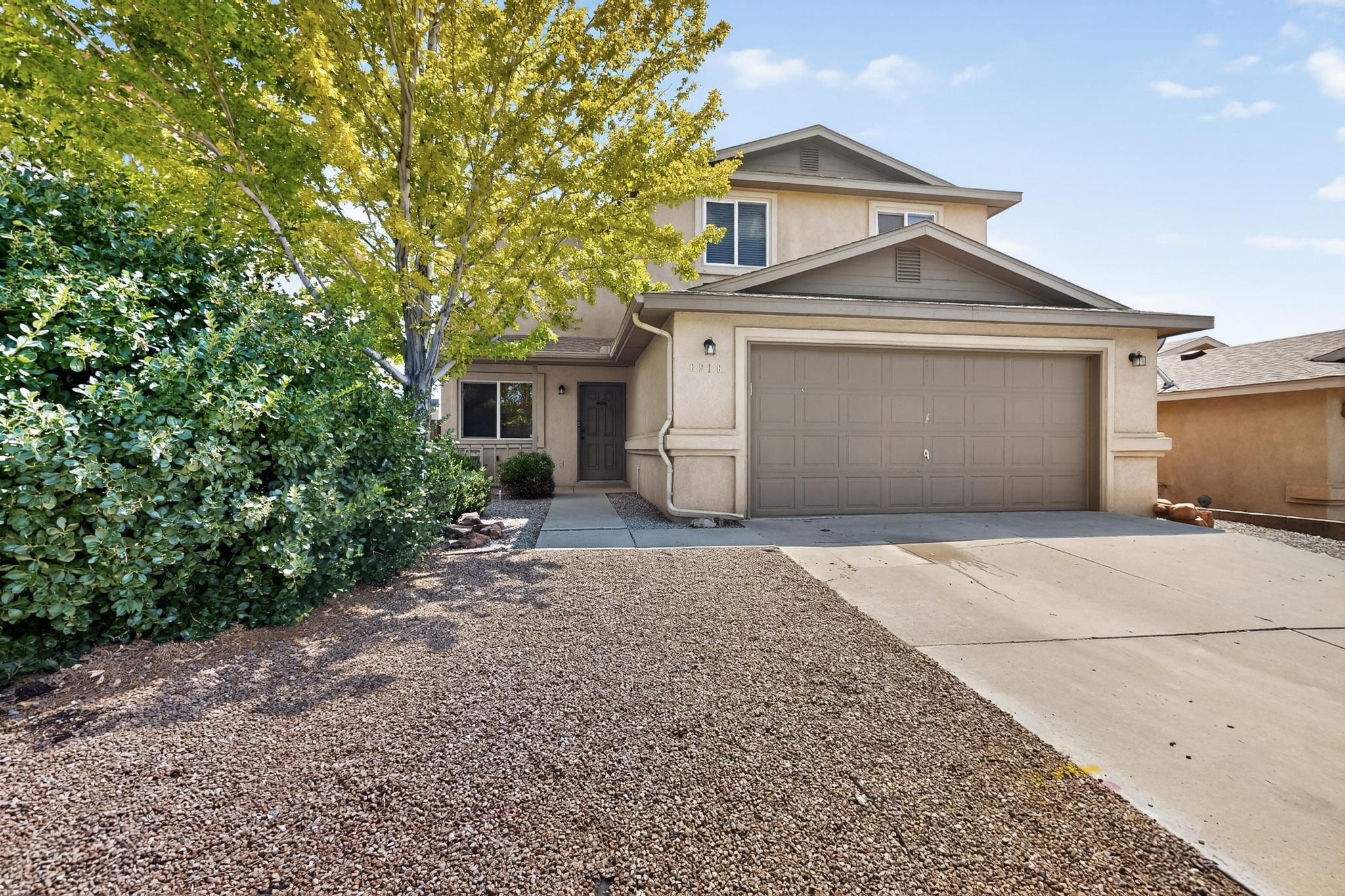 6916 Limestone Avenue NE