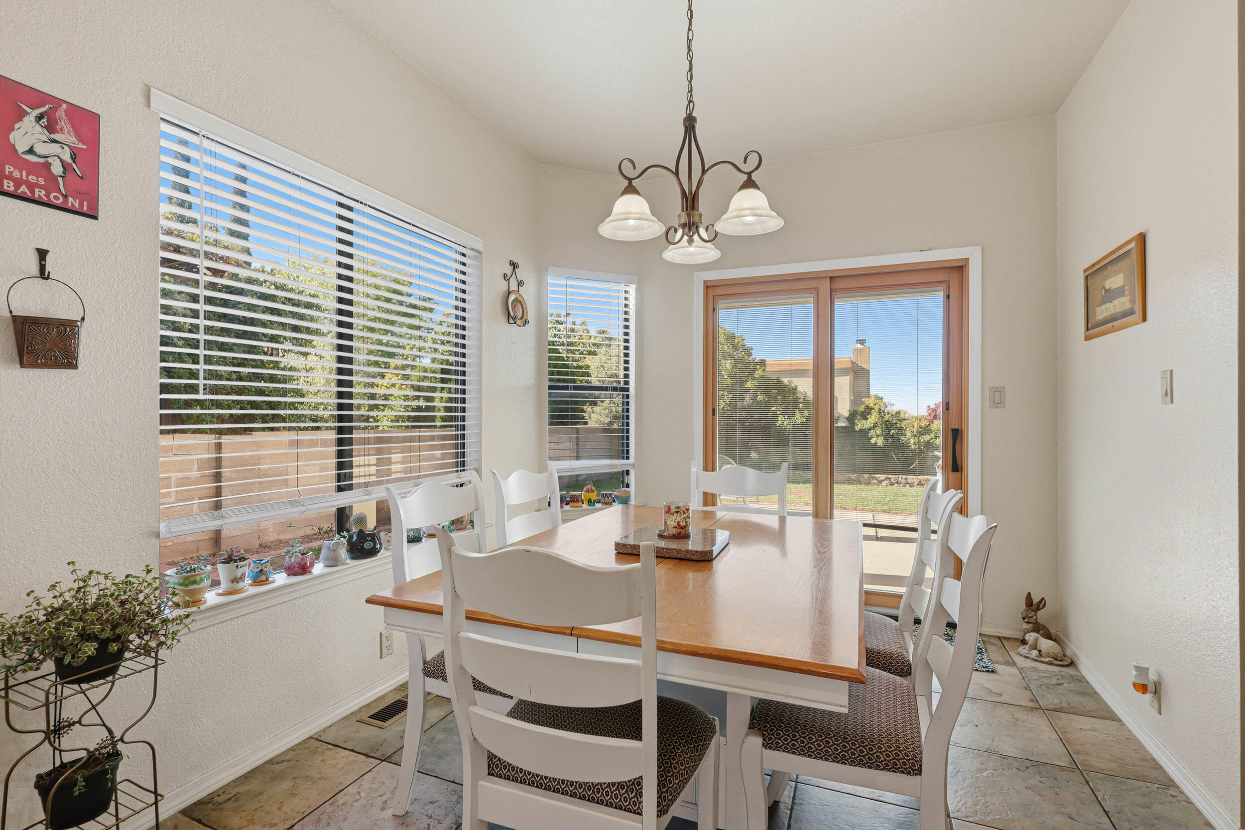 7605 Don Gaspar Drive NE