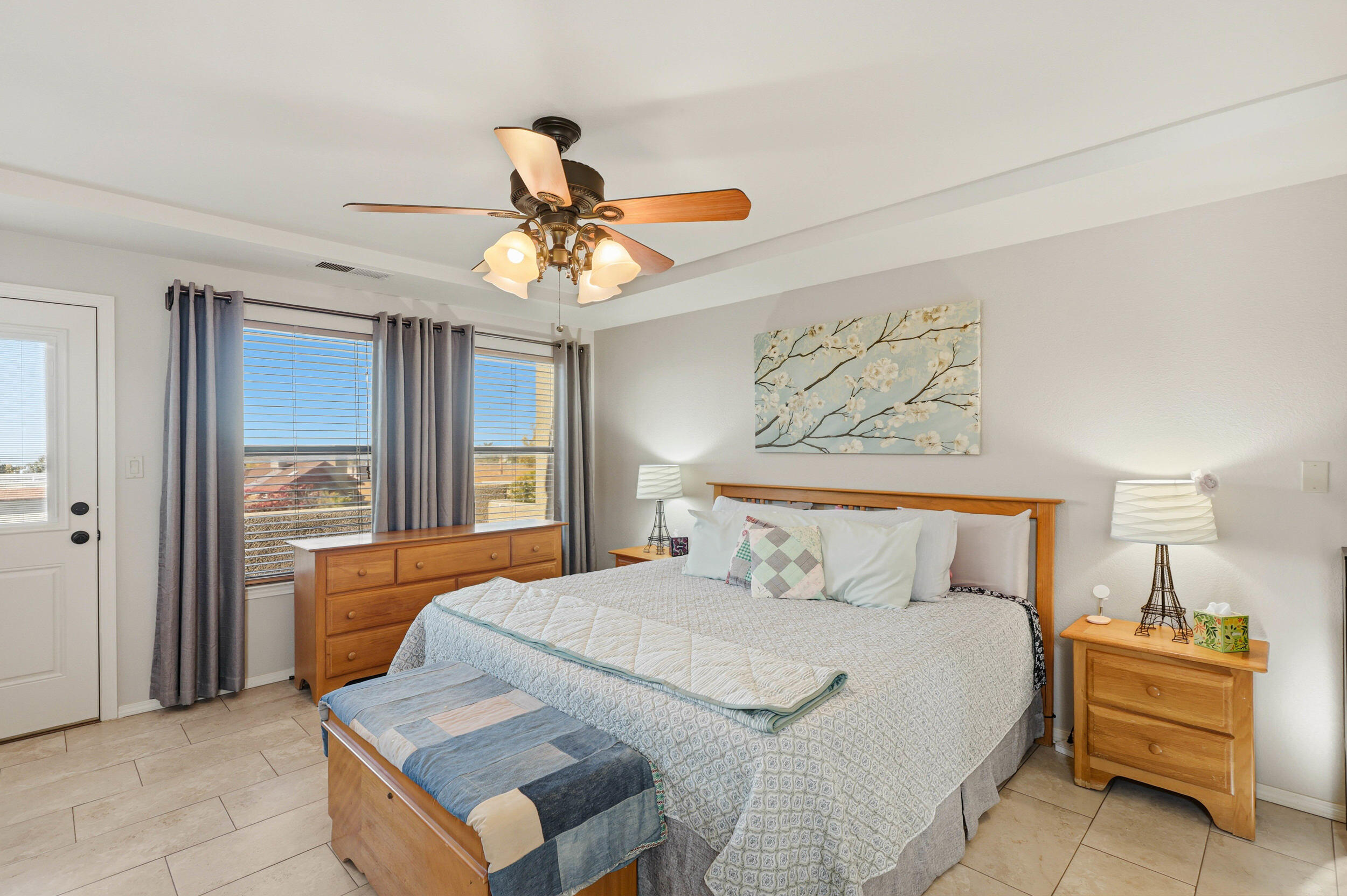 7605 Don Gaspar Drive NE