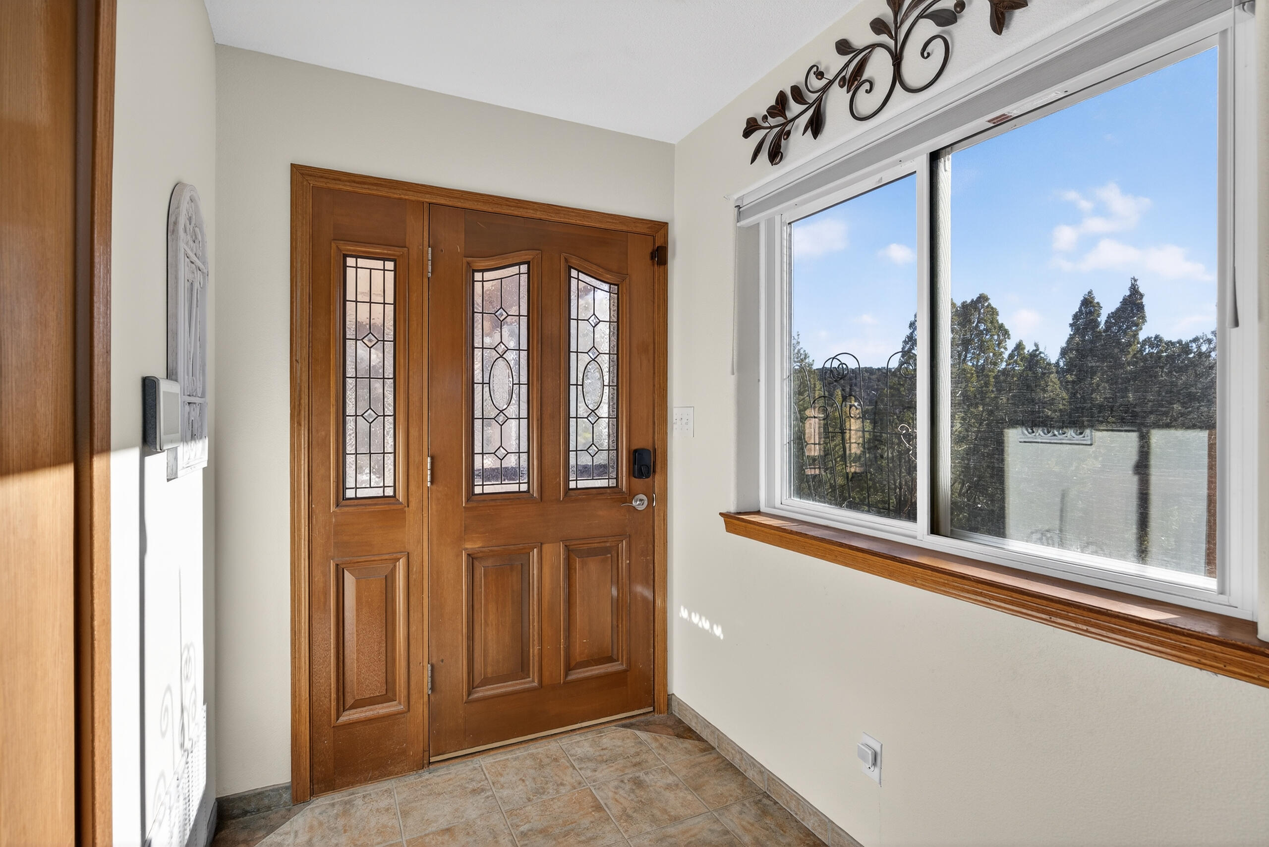 25 Lagarto Road