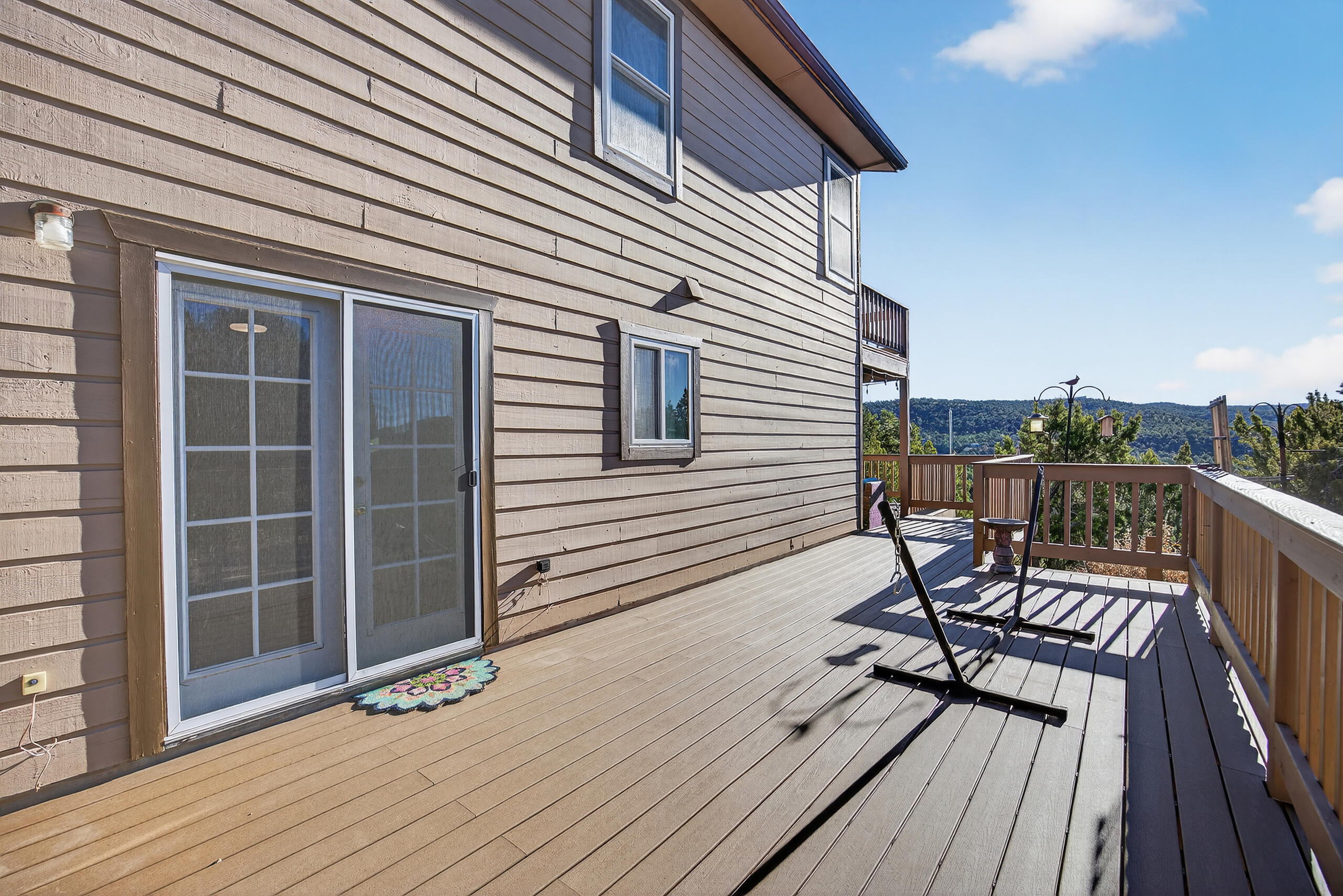25 Lagarto Road