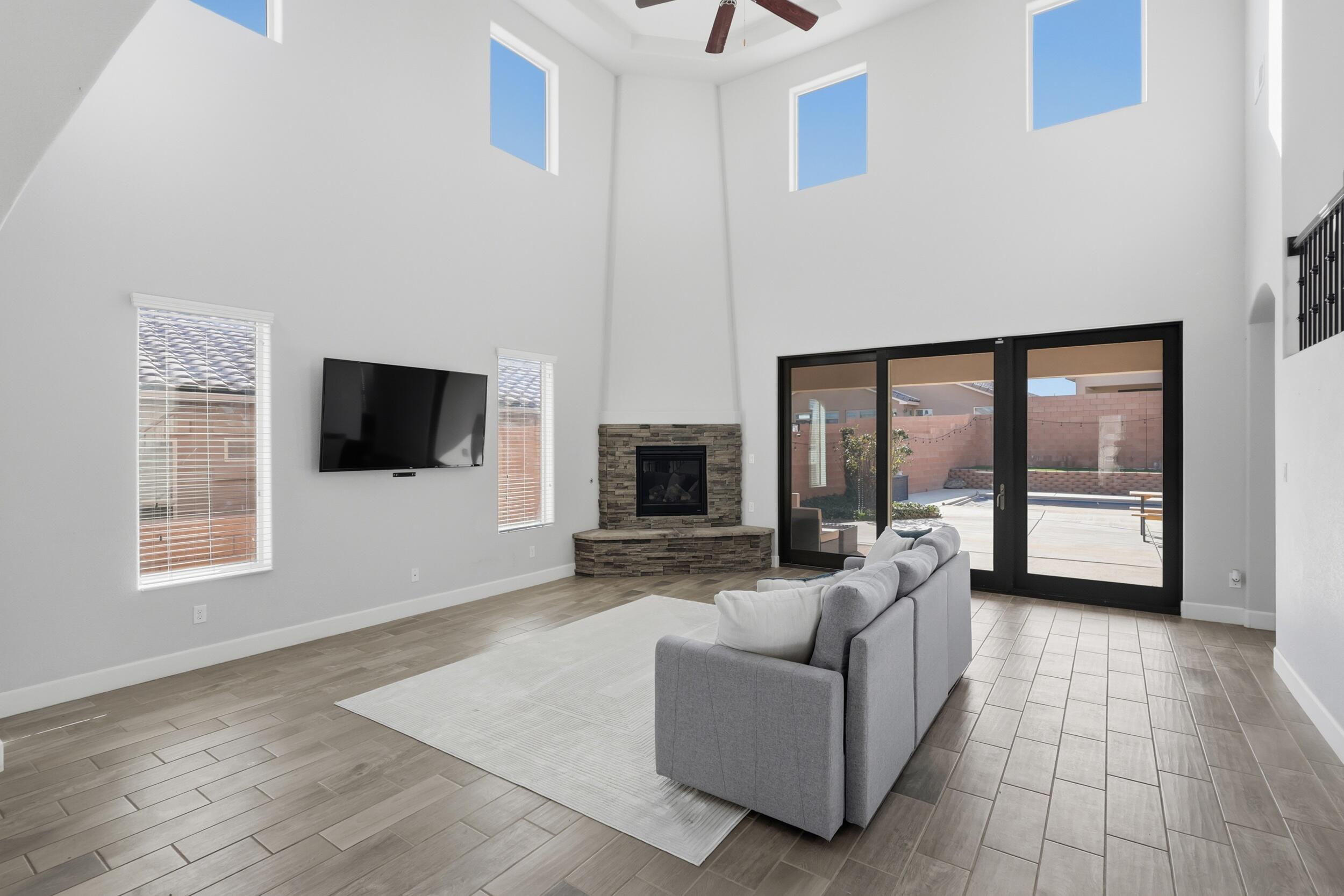 7320 Two Rock Road NW