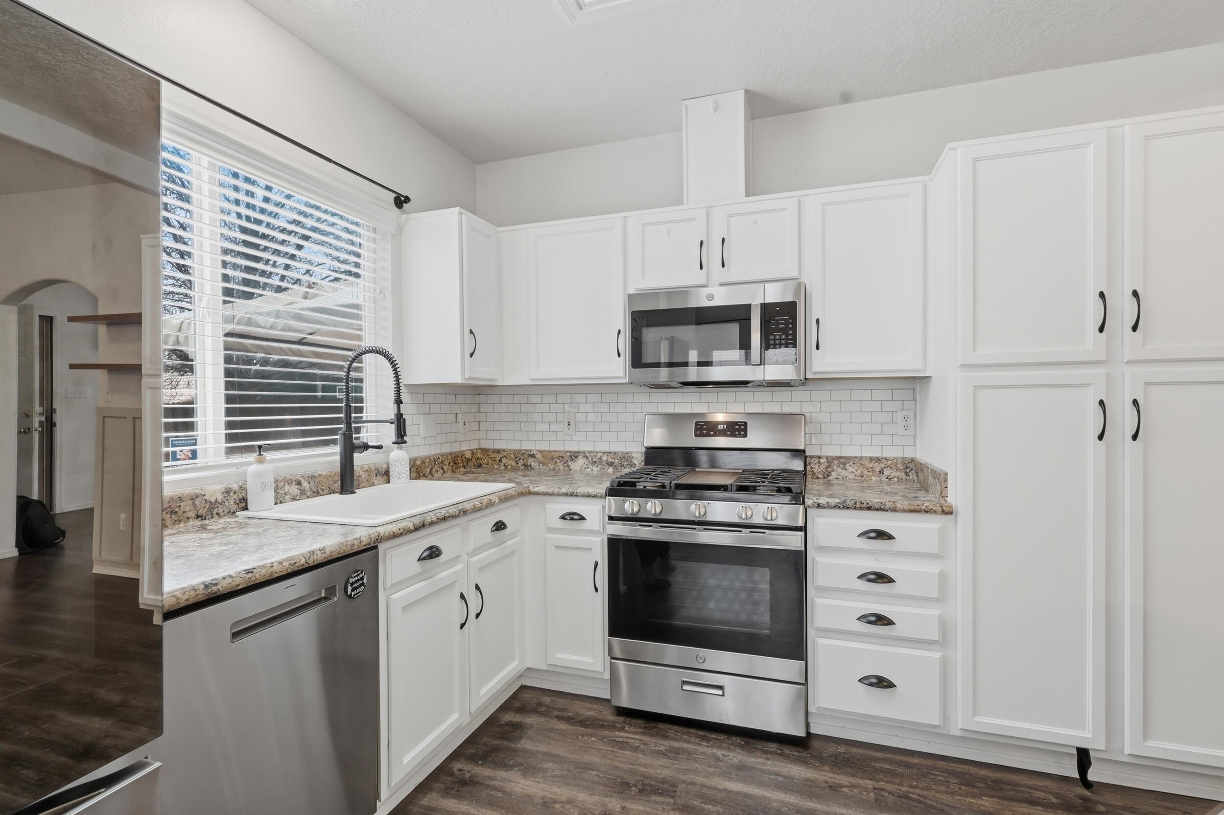 8509 Rancho Santa Fe Place NE