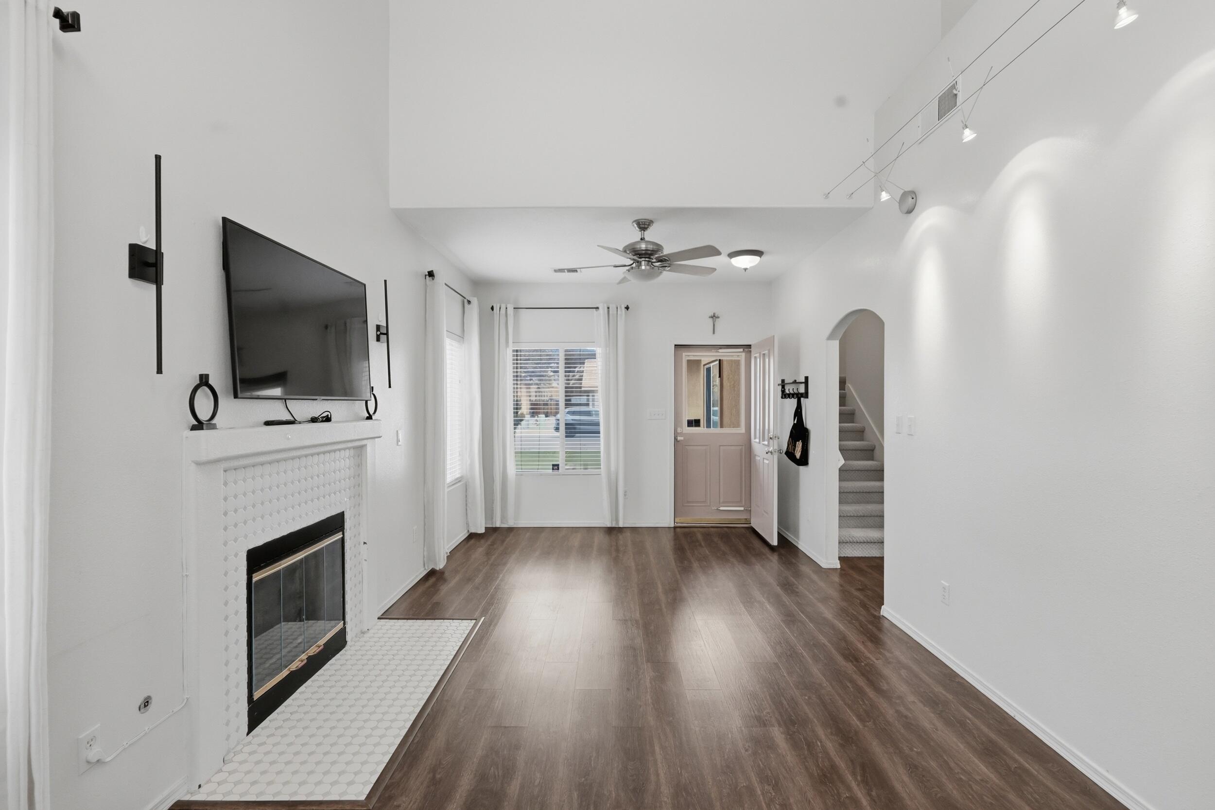 8509 Rancho Santa Fe Place NE