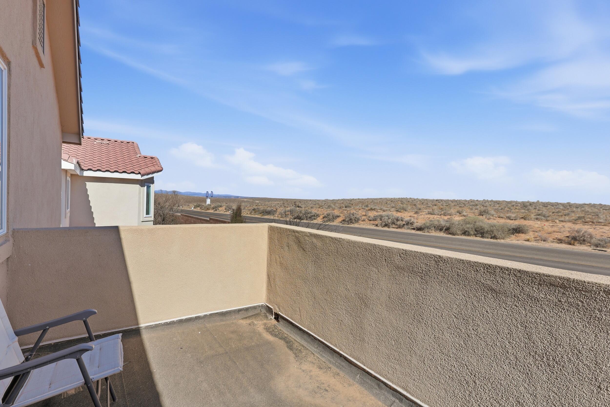 1267 Mirador Loop NE