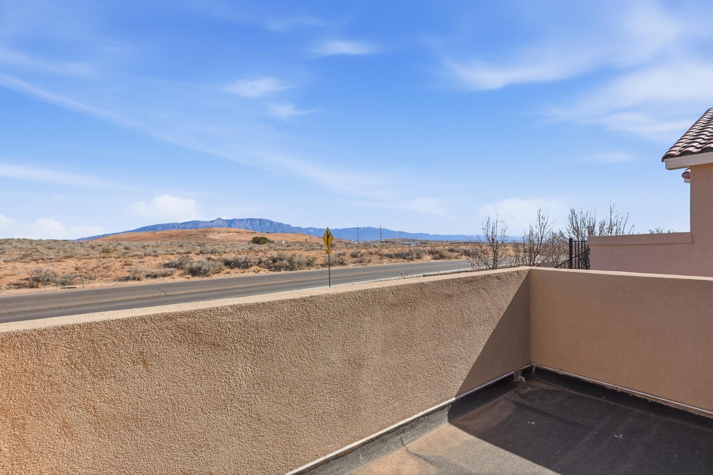 1267 Mirador Loop NE