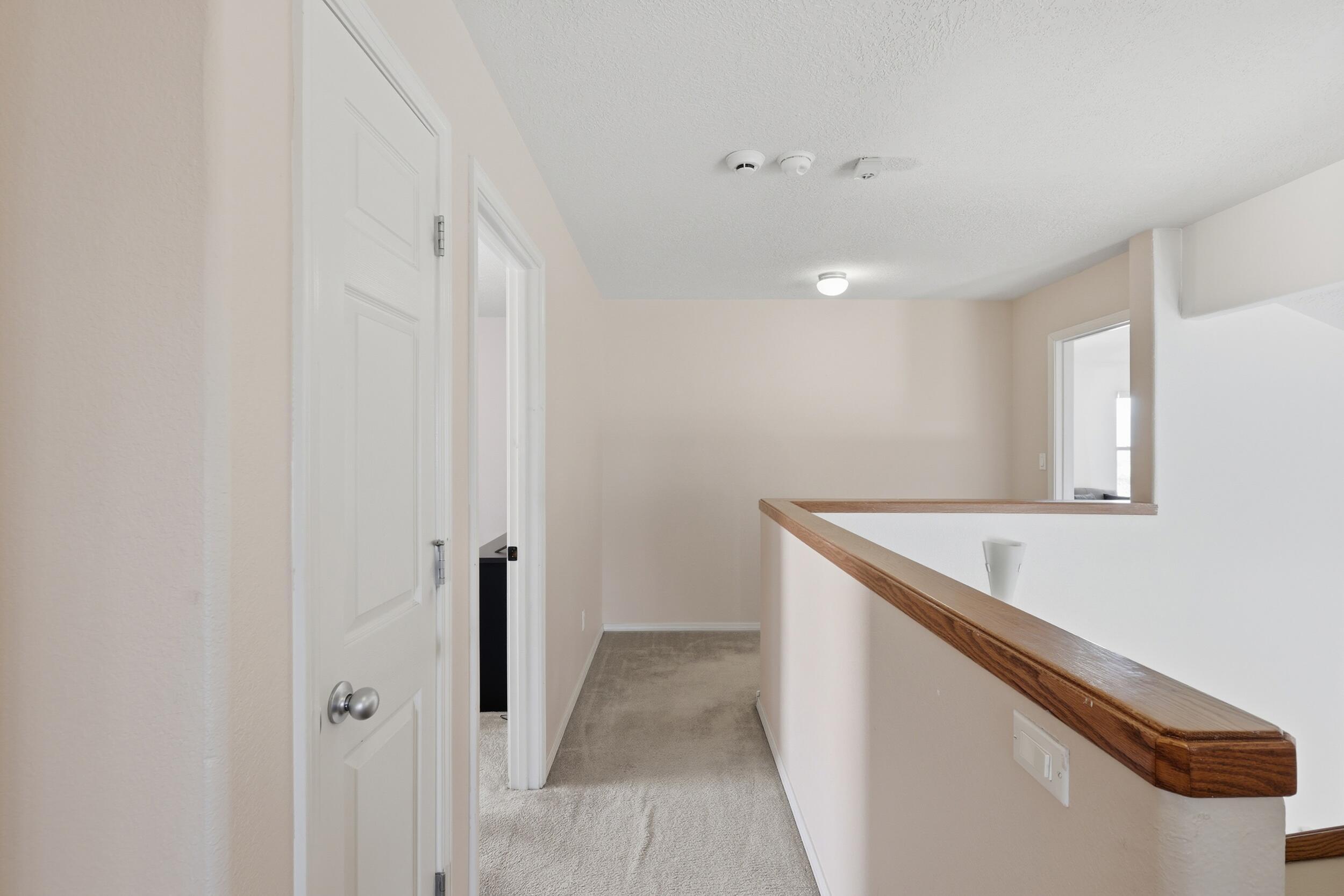 1267 Mirador Loop NE