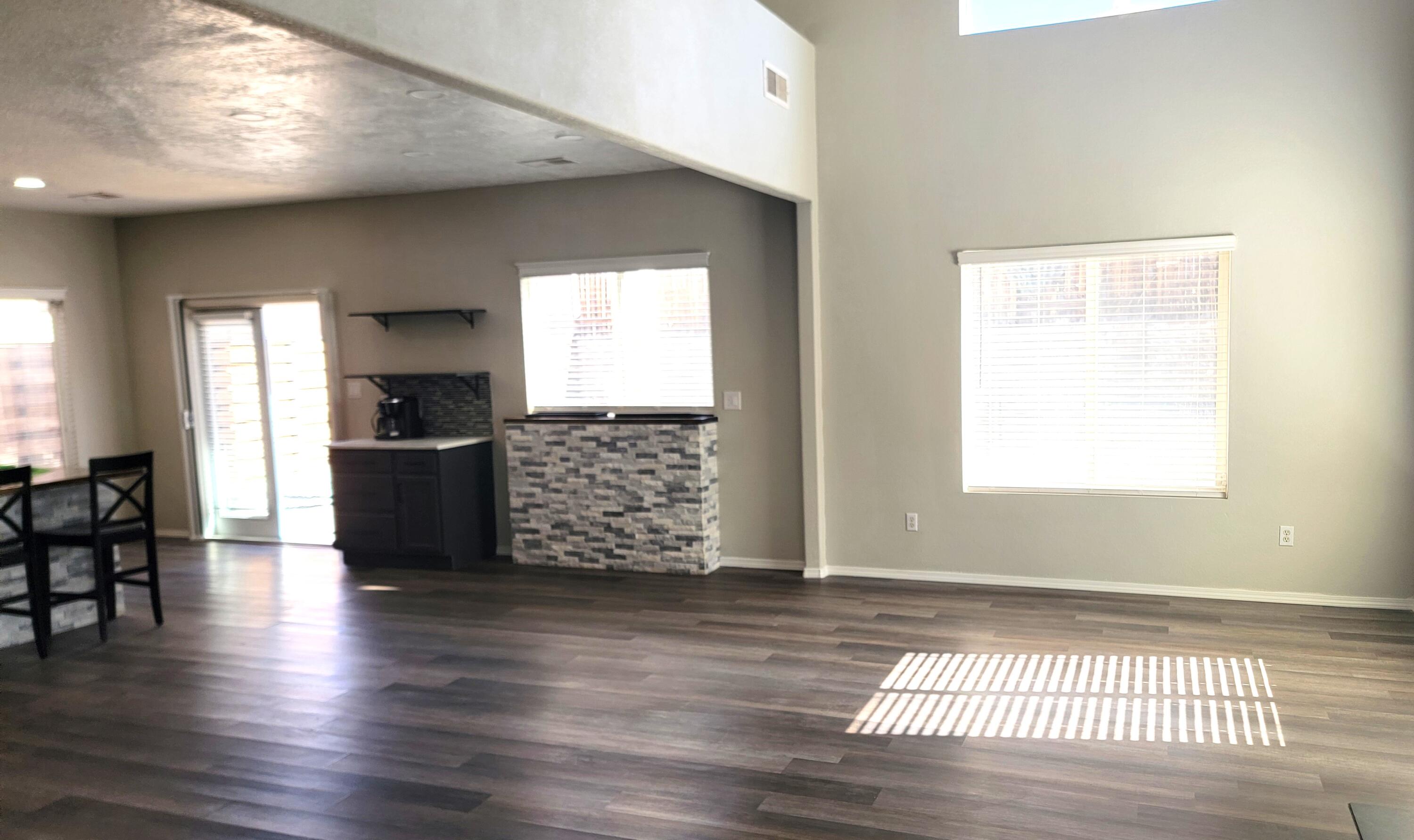 8512 Rancho Del Oro Place NE