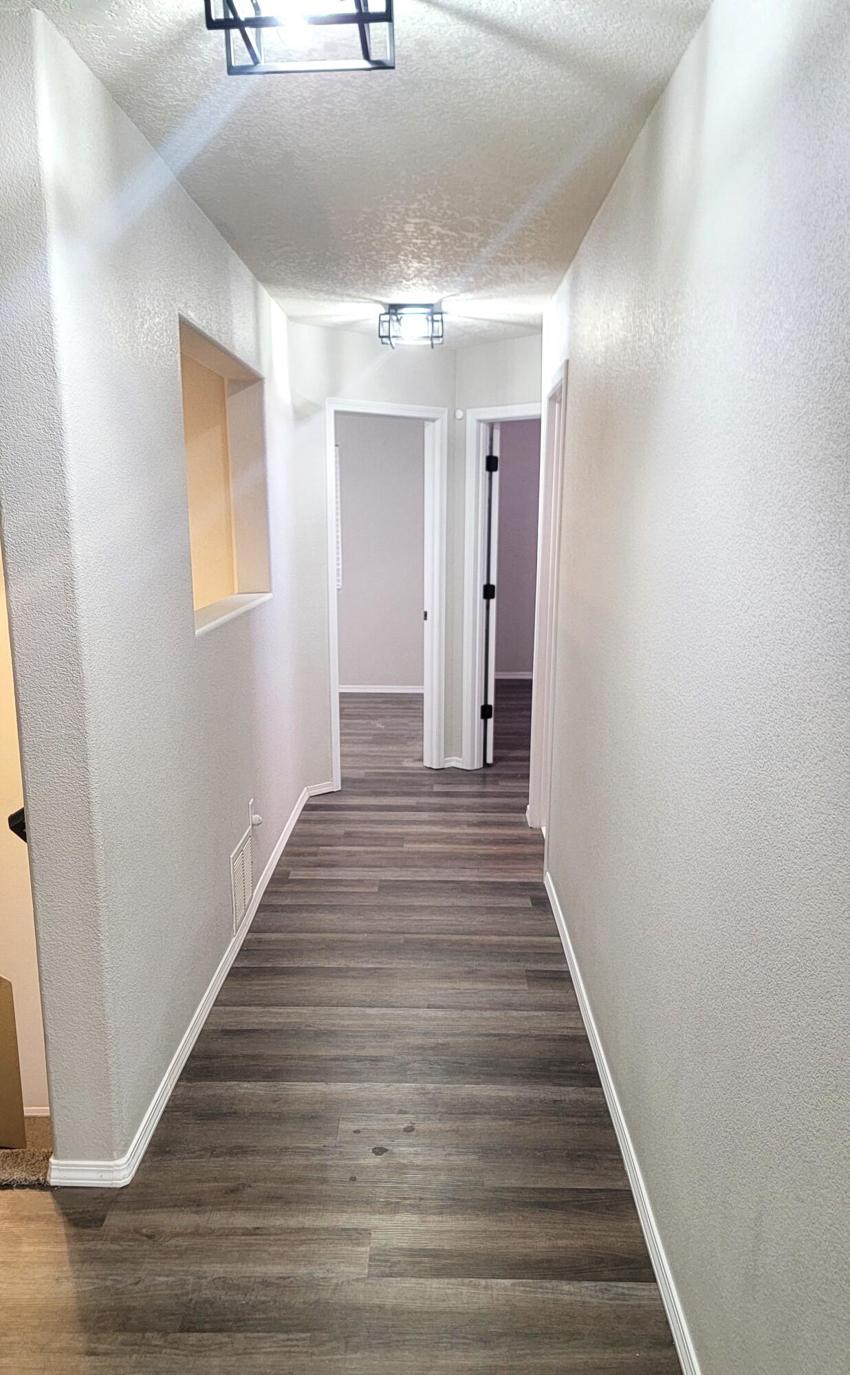 8512 Rancho Del Oro Place NE