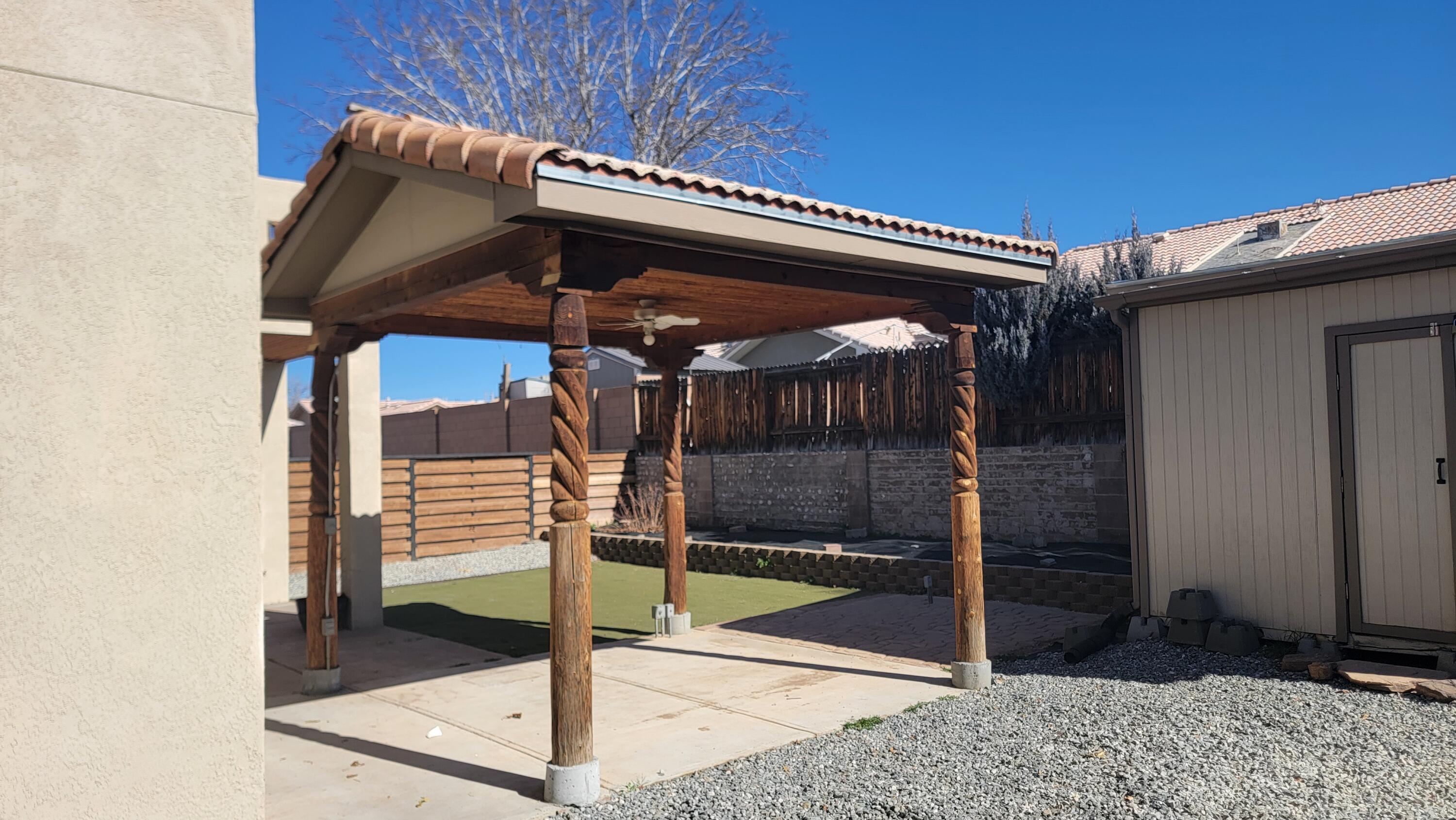 8512 Rancho Del Oro Place NE