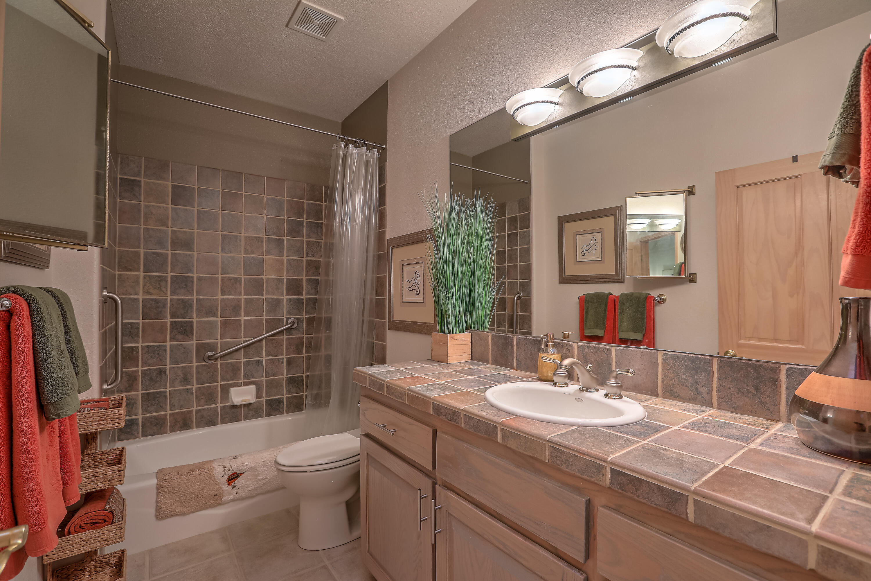 3812 Oxbow Village Lane NW