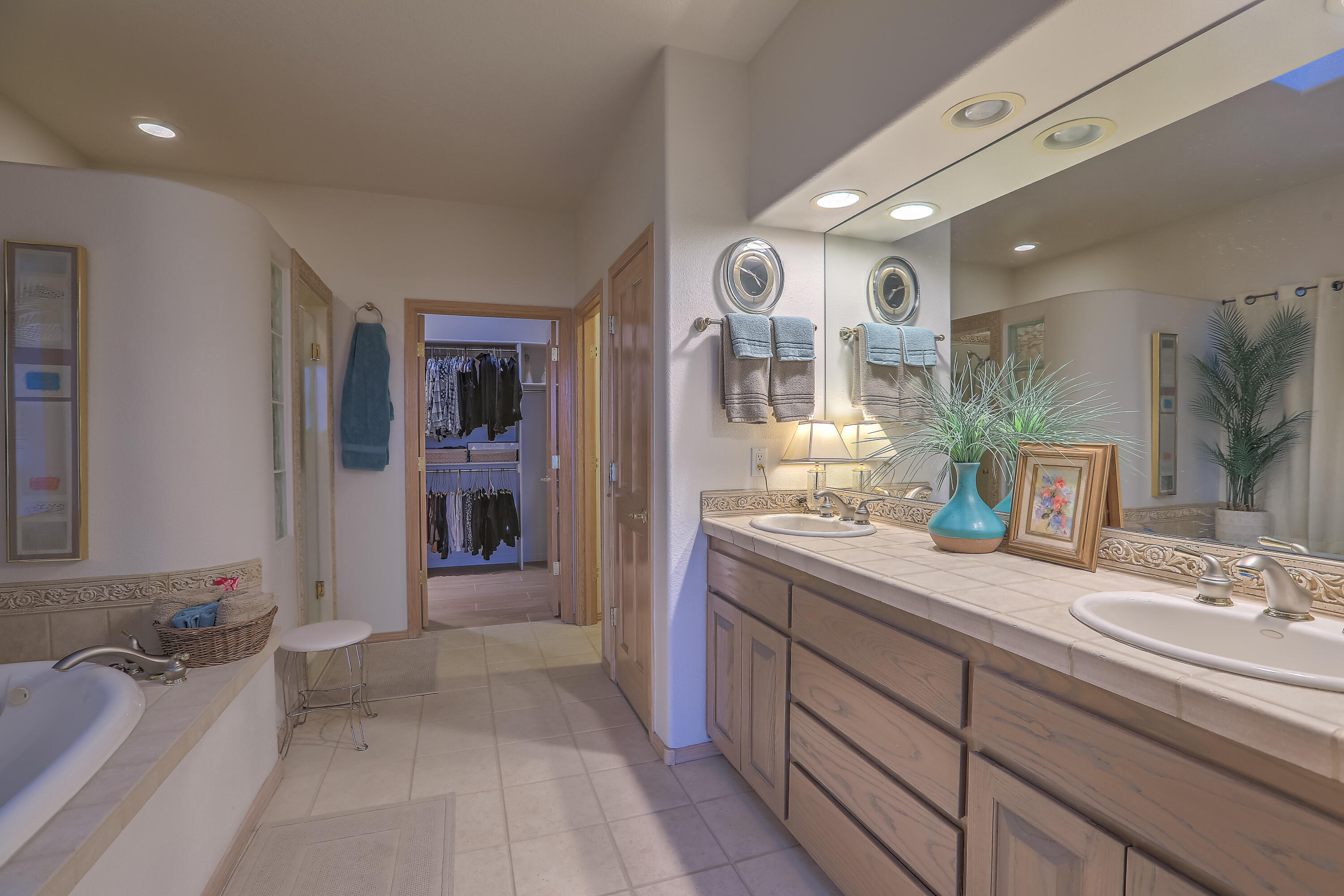 3812 Oxbow Village Lane NW