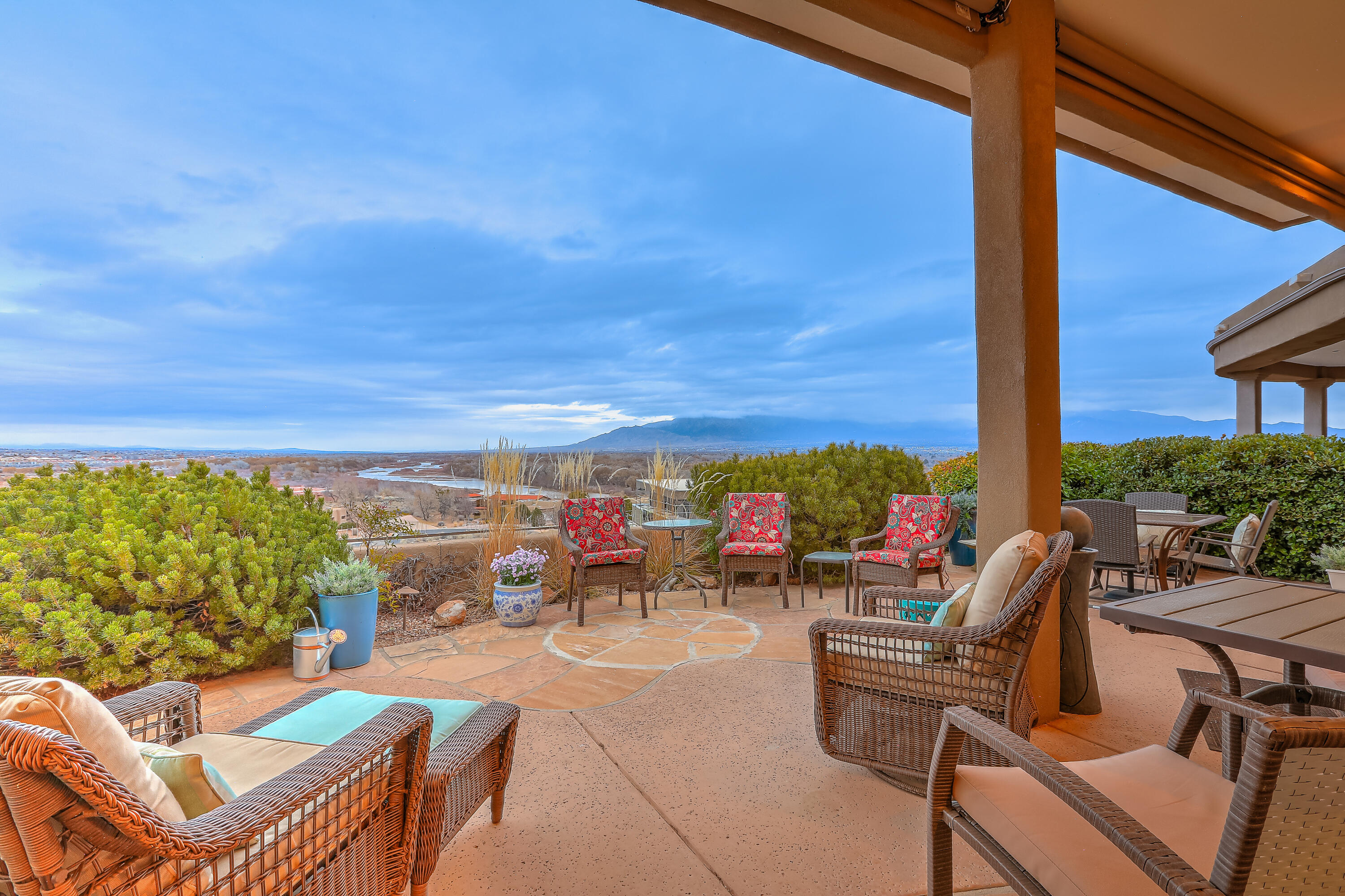 3812 Oxbow Village Lane NW