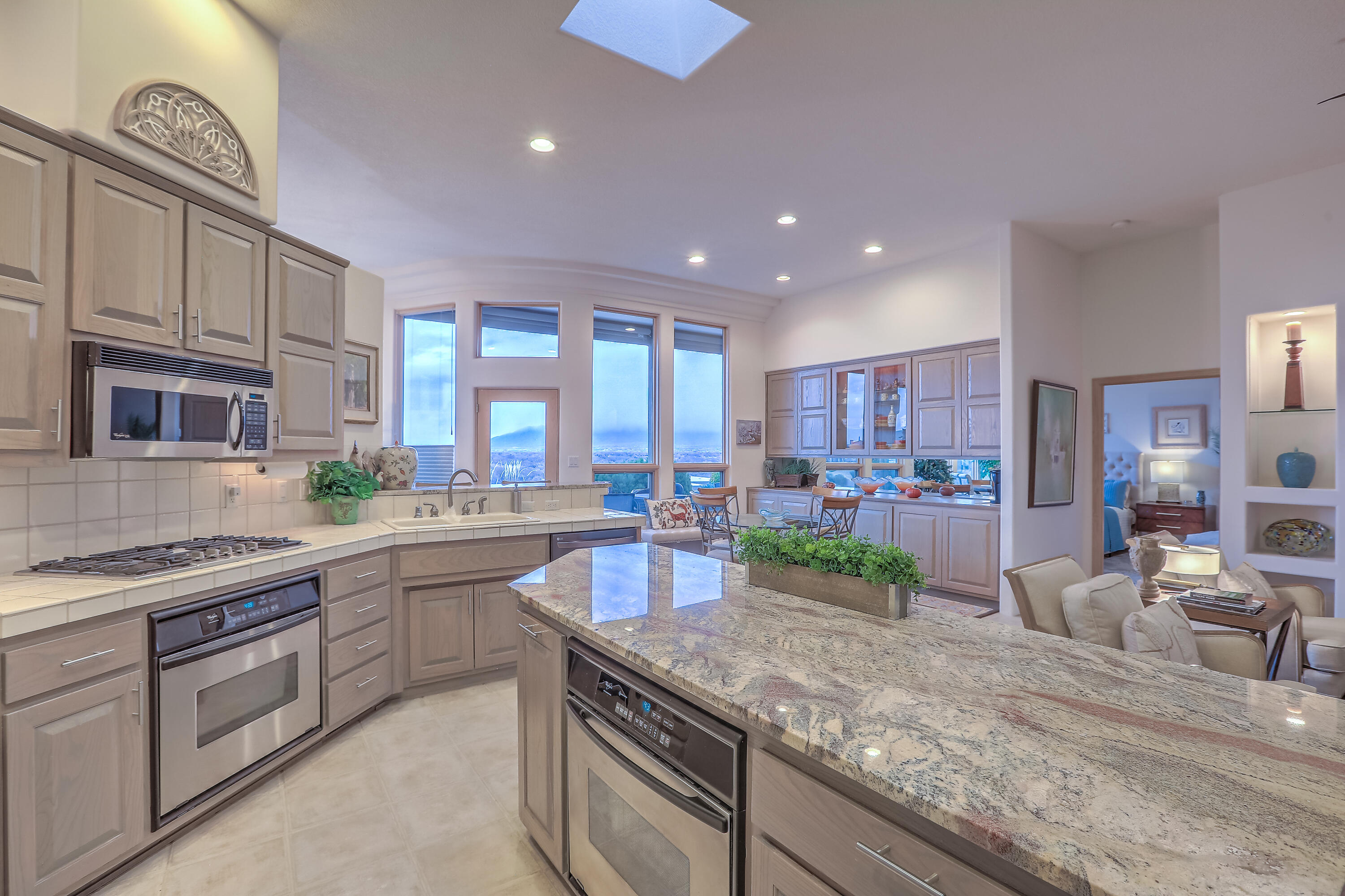 3812 Oxbow Village Lane NW