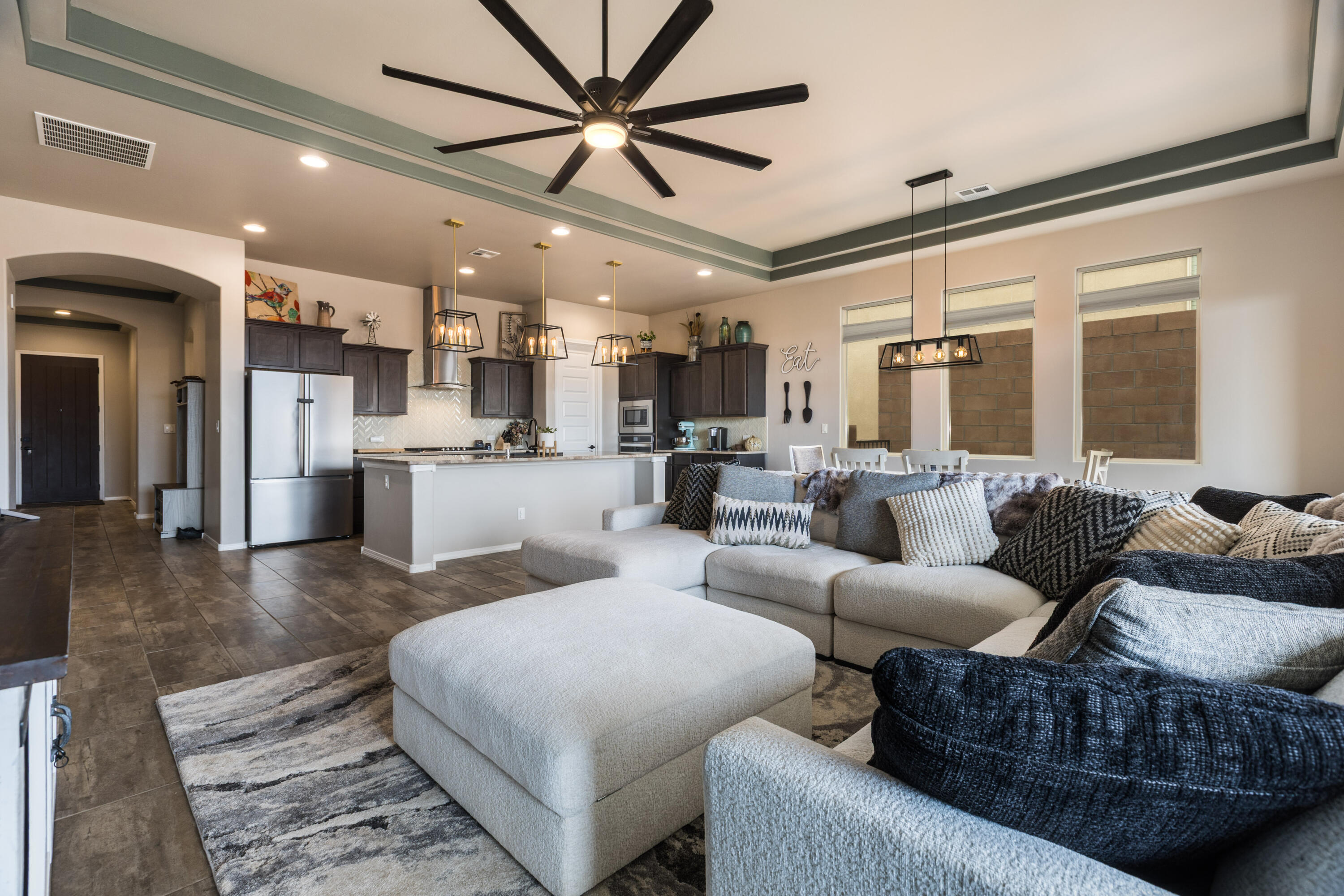 4273 Mountain Trail Loop NE