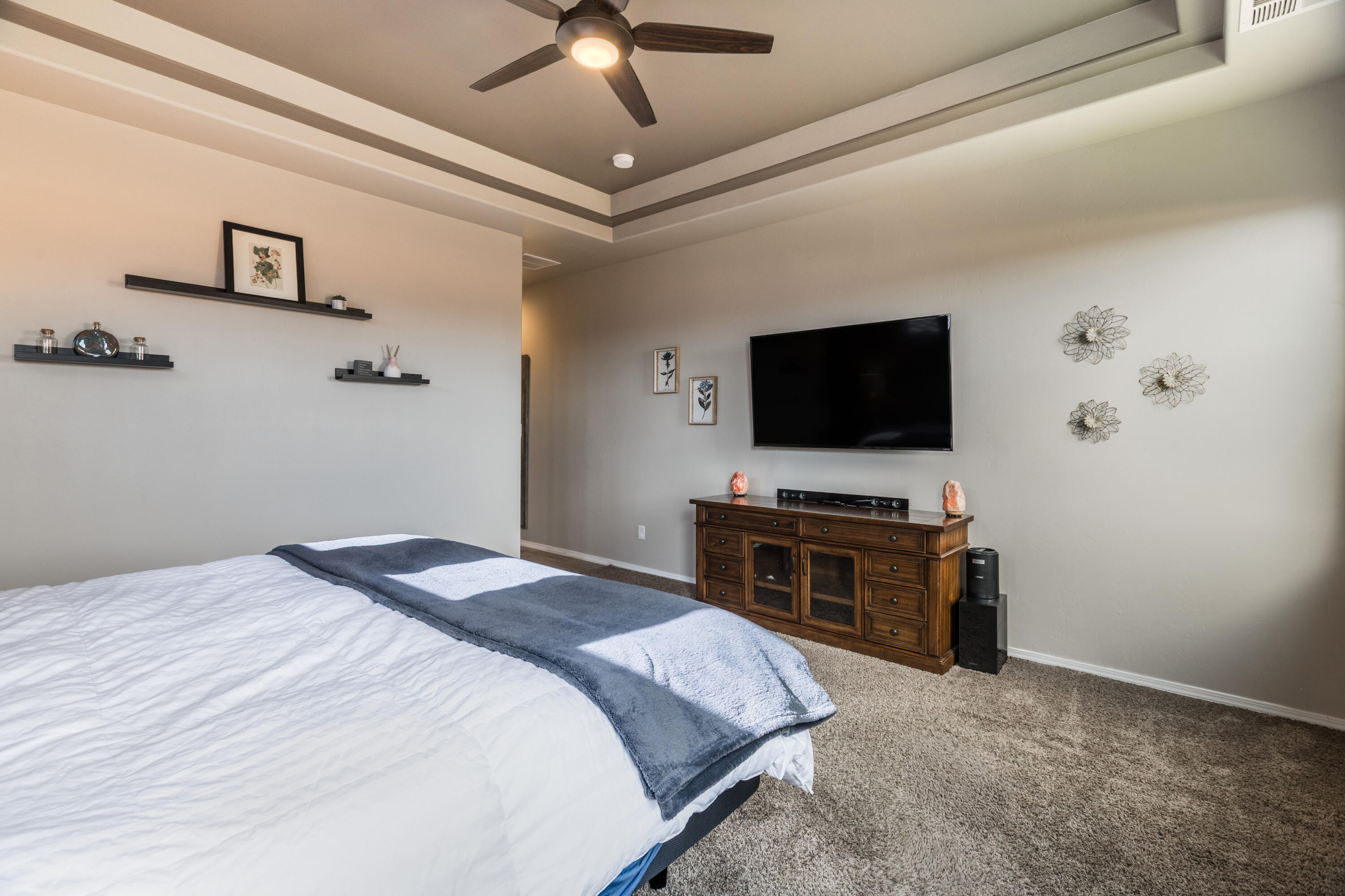 4273 Mountain Trail Loop NE