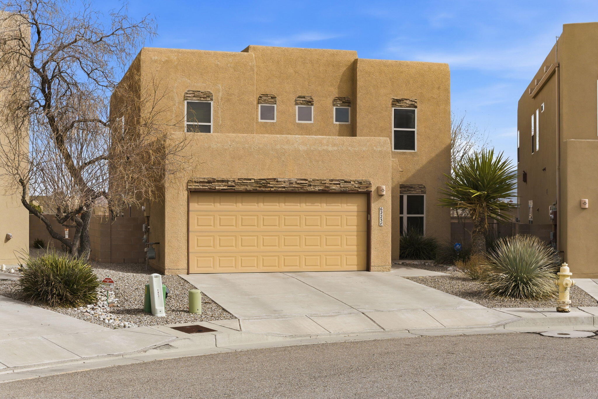 6223 Calle Pinon NW