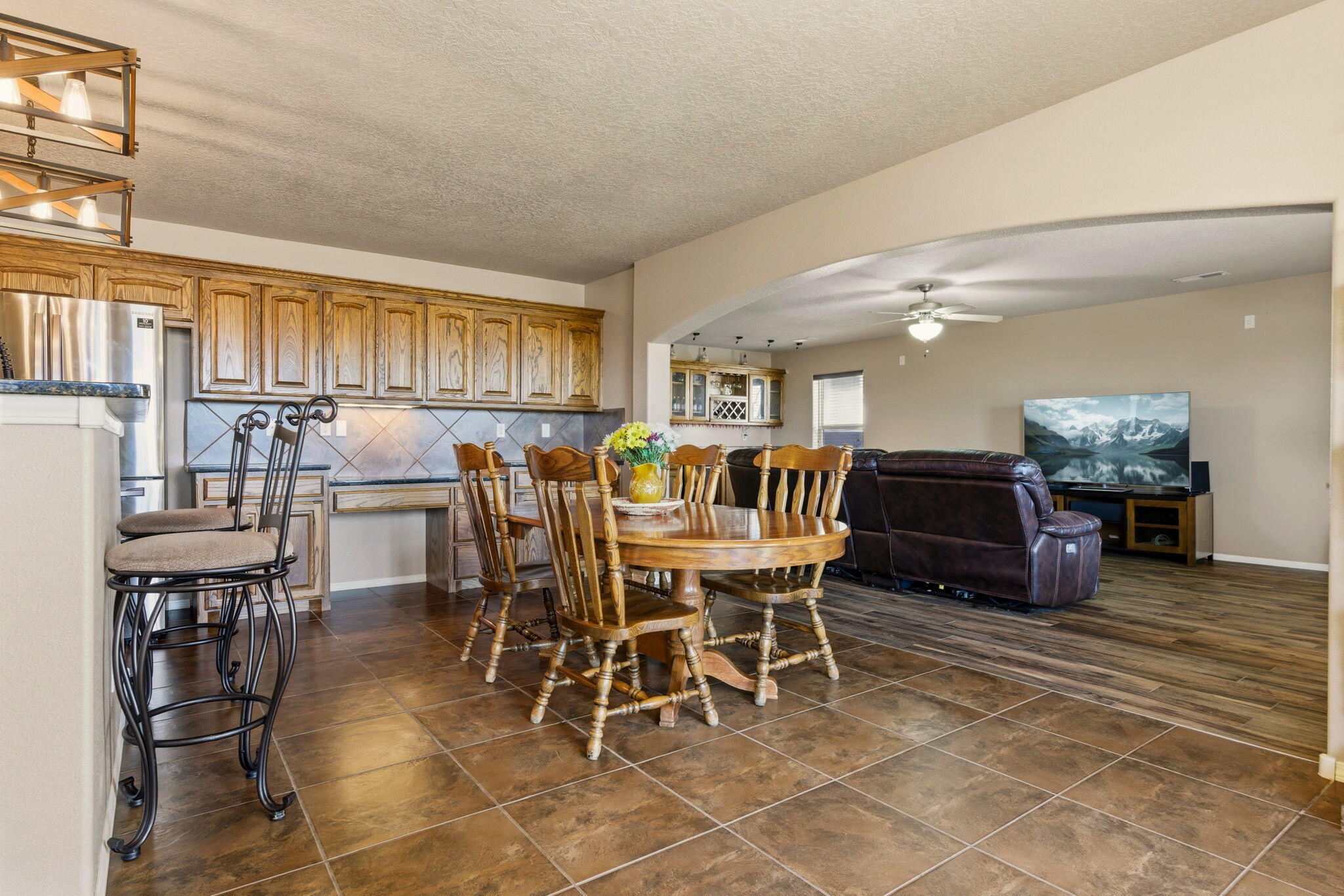 6223 Calle Pinon NW