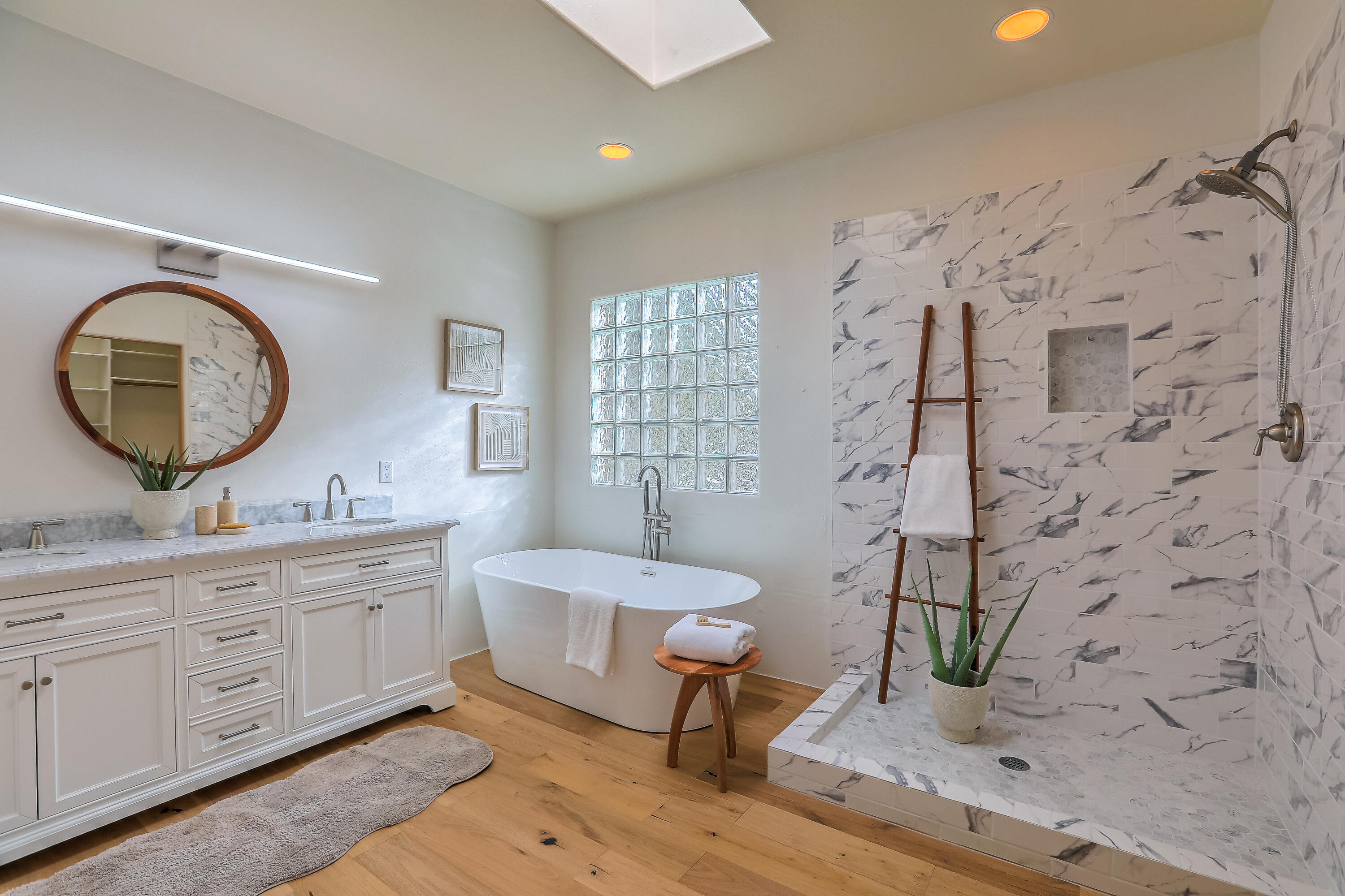 337 Nara Visa Court NW