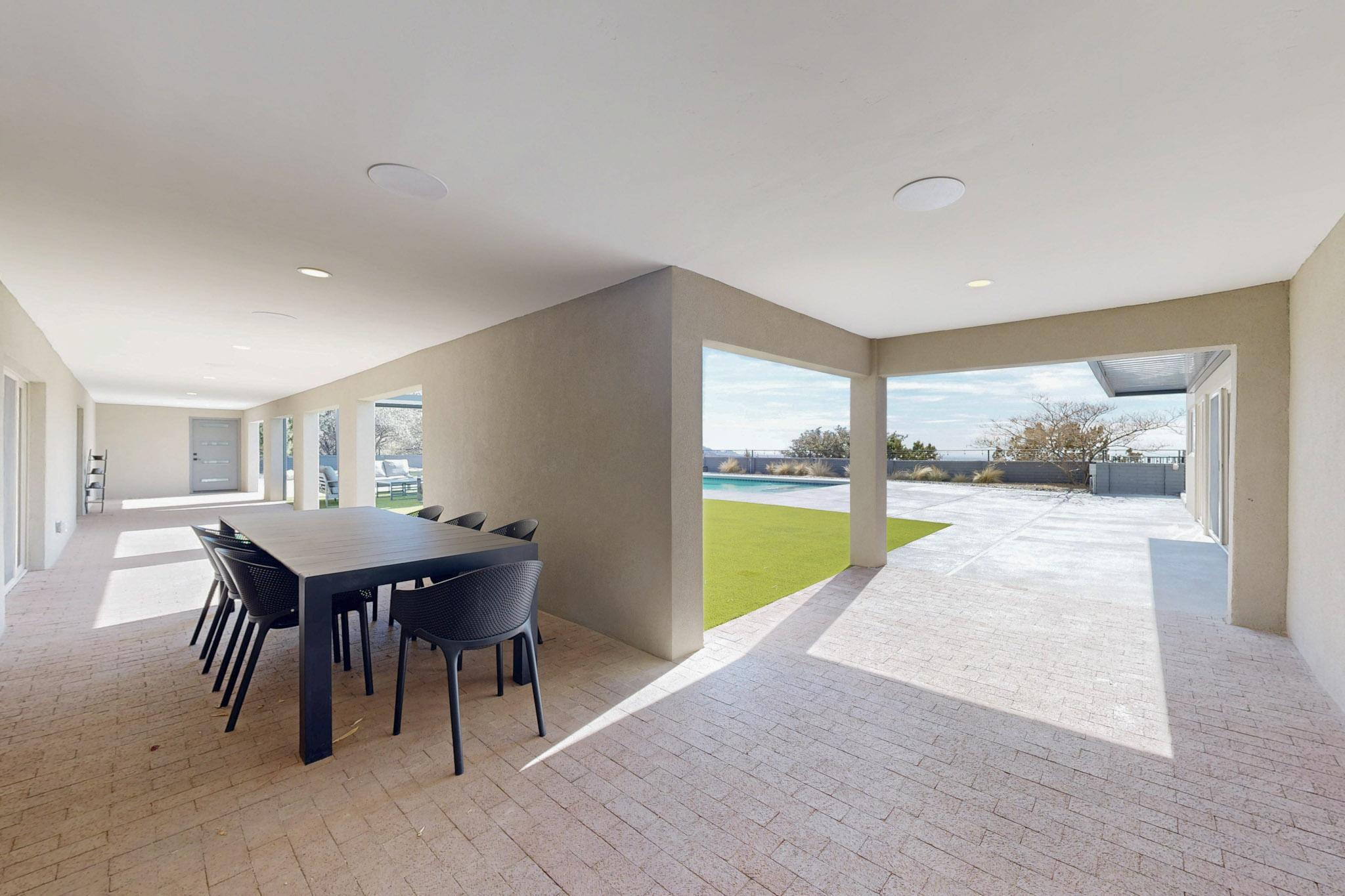 48 Rock Ridge Drive NE