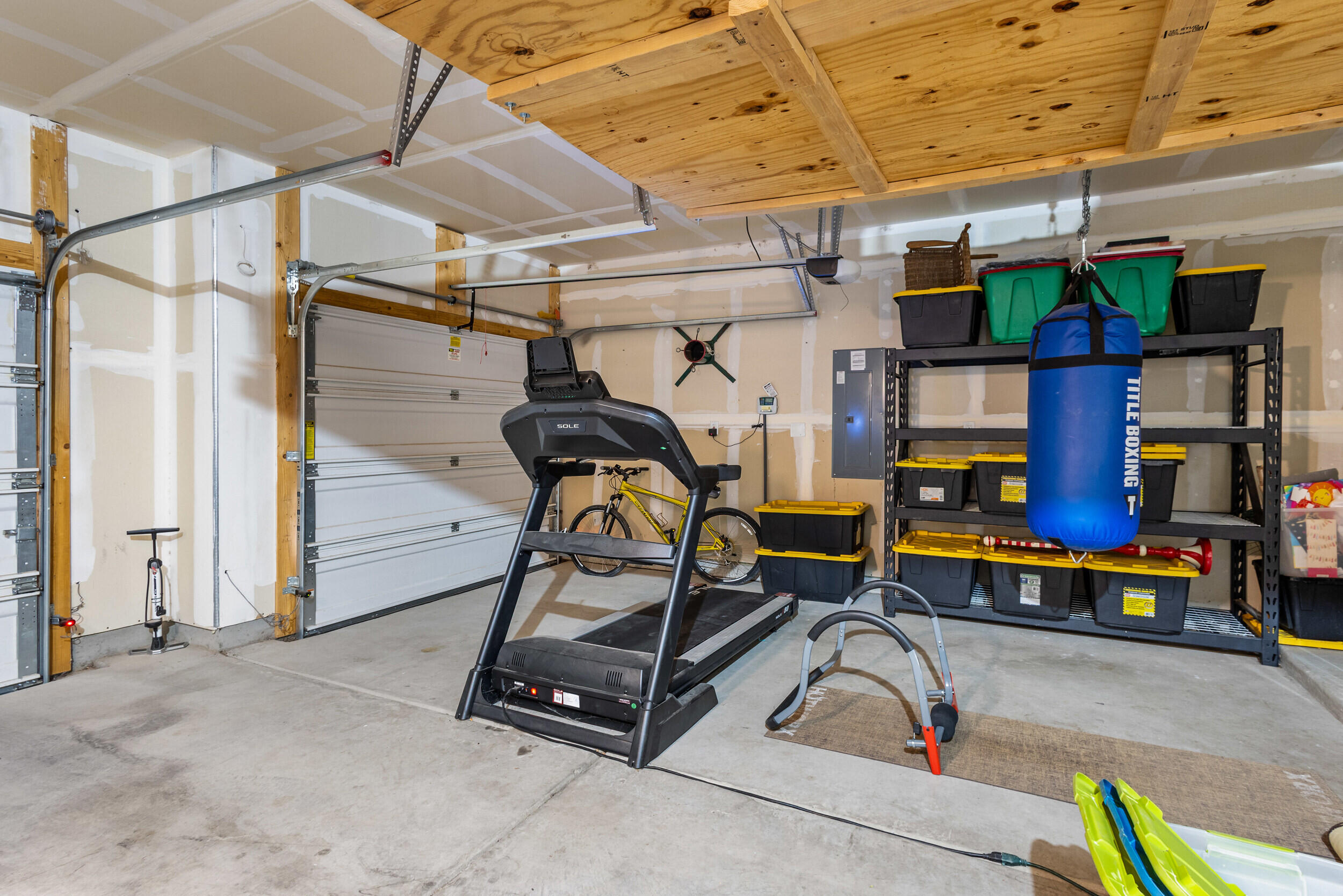 8609 Chilte Pine Road NW