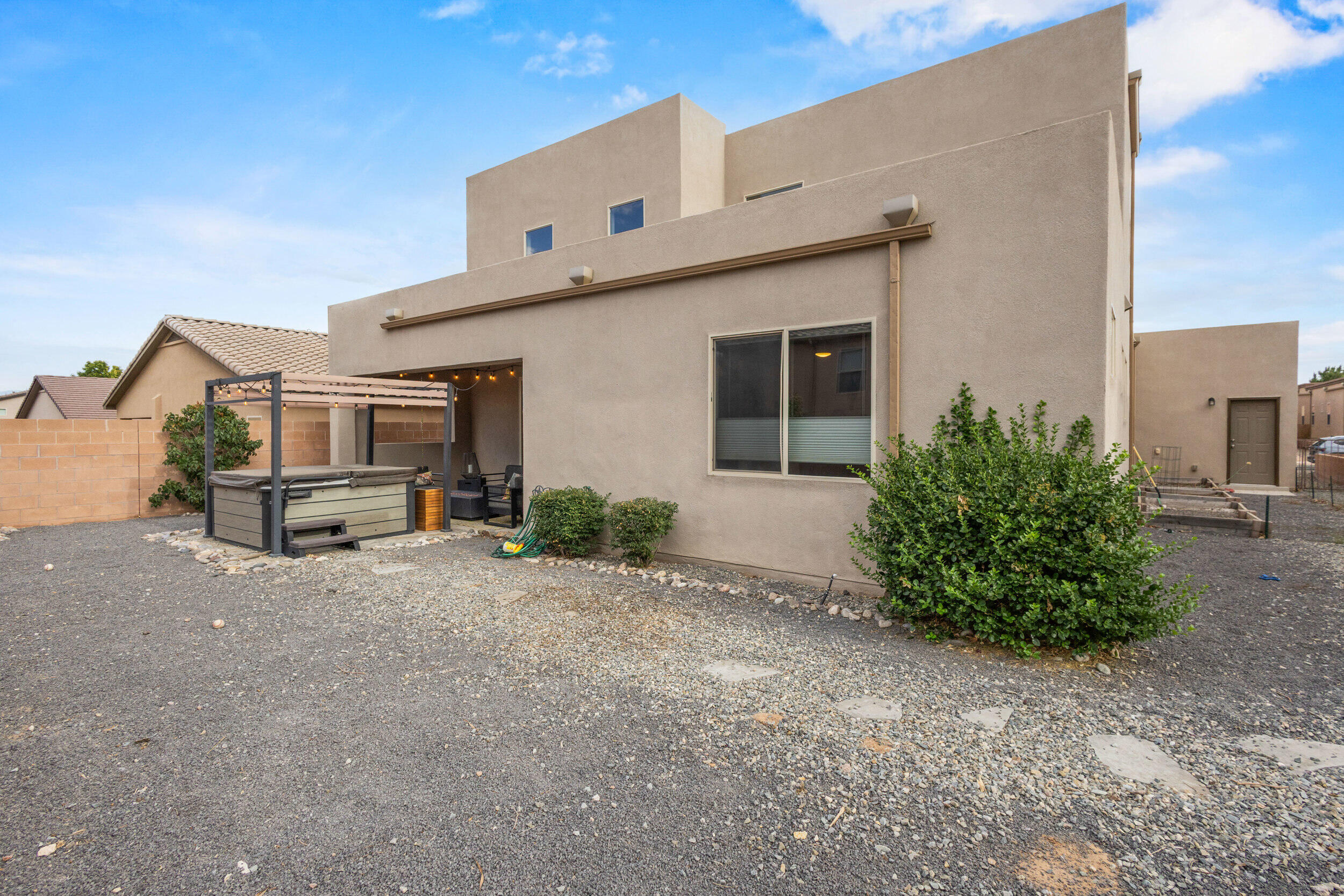 8609 Chilte Pine Road NW