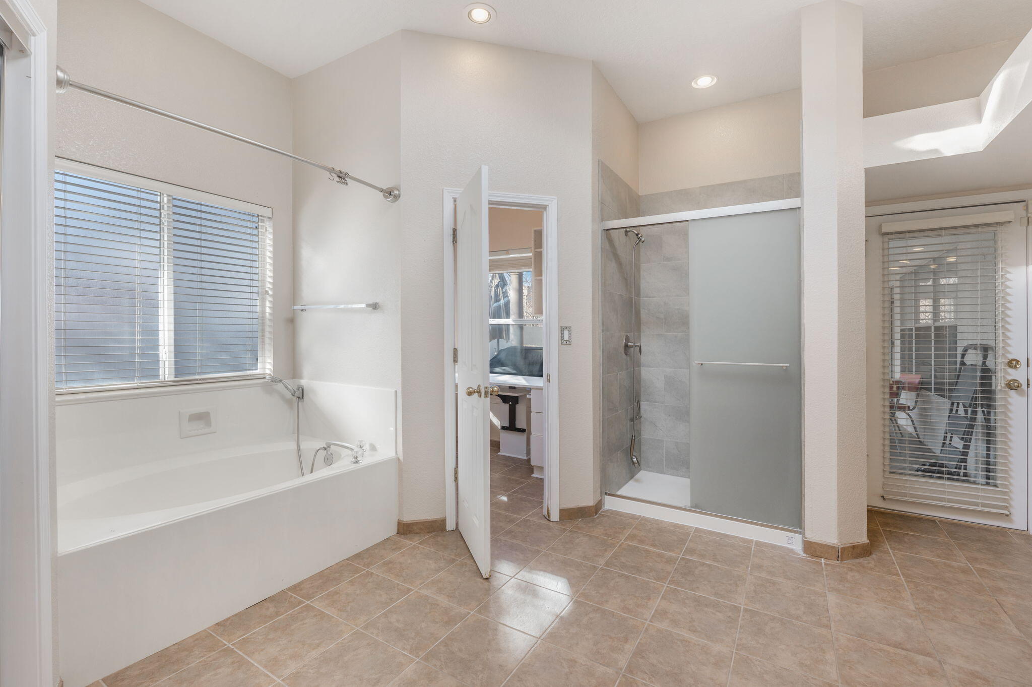 1109 Tony Sanchez Drive SE