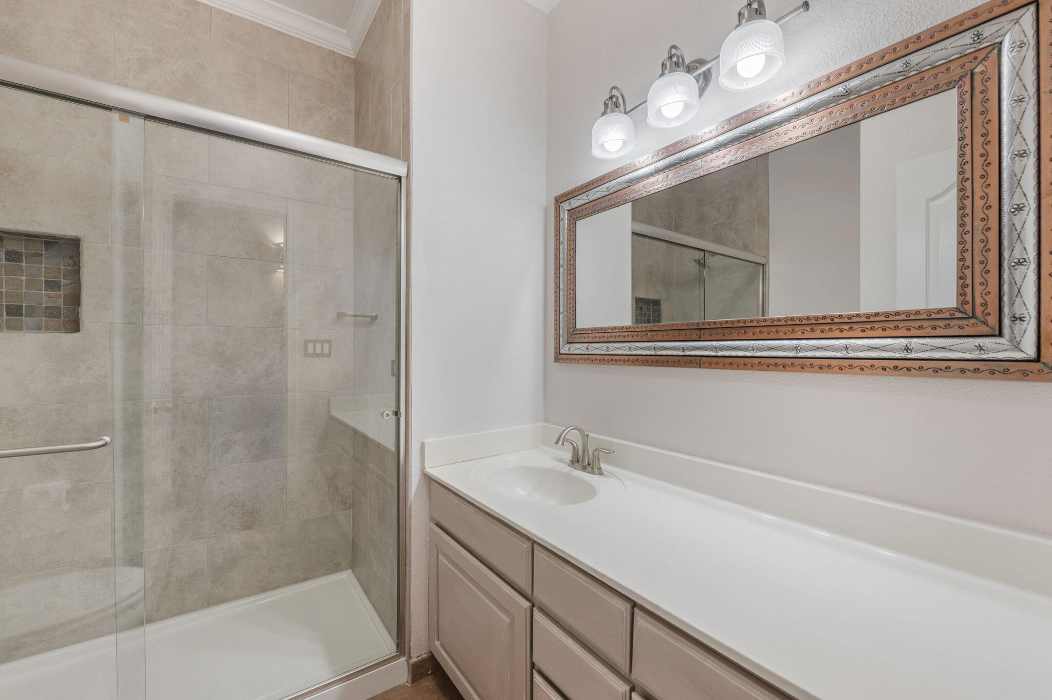 1109 Tony Sanchez Drive SE